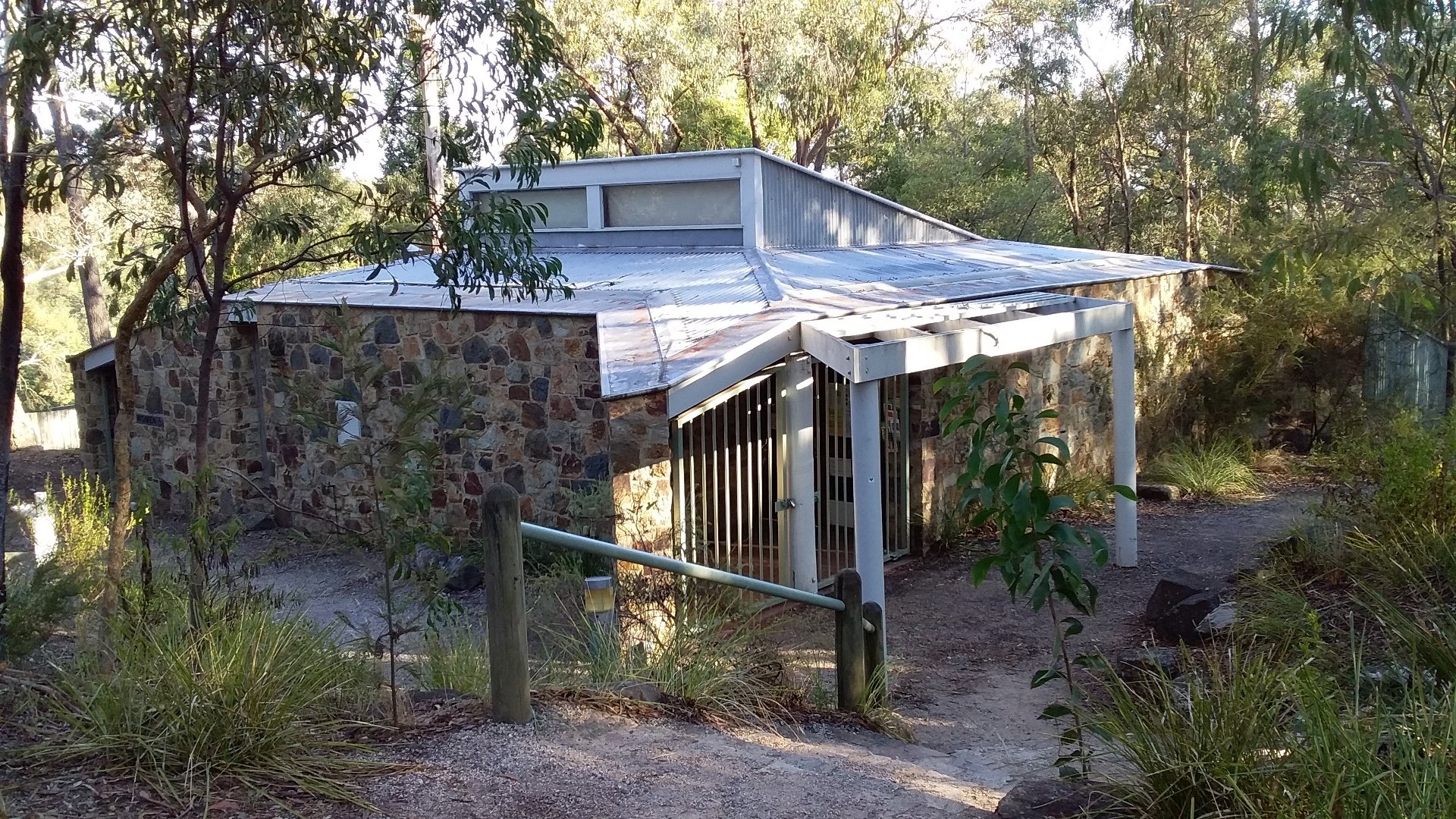 c79e6-yd-information-centre_opt.jpg