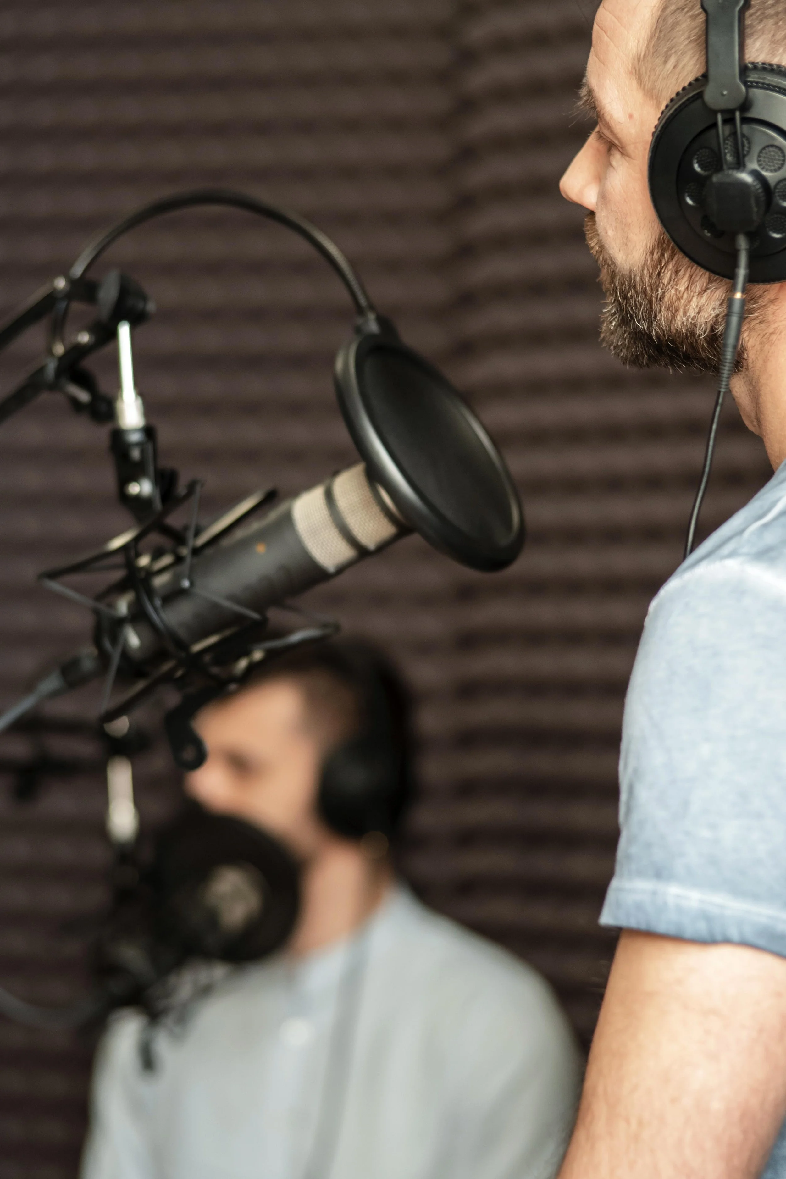 close-up-blurry-man-radio-station.jpg