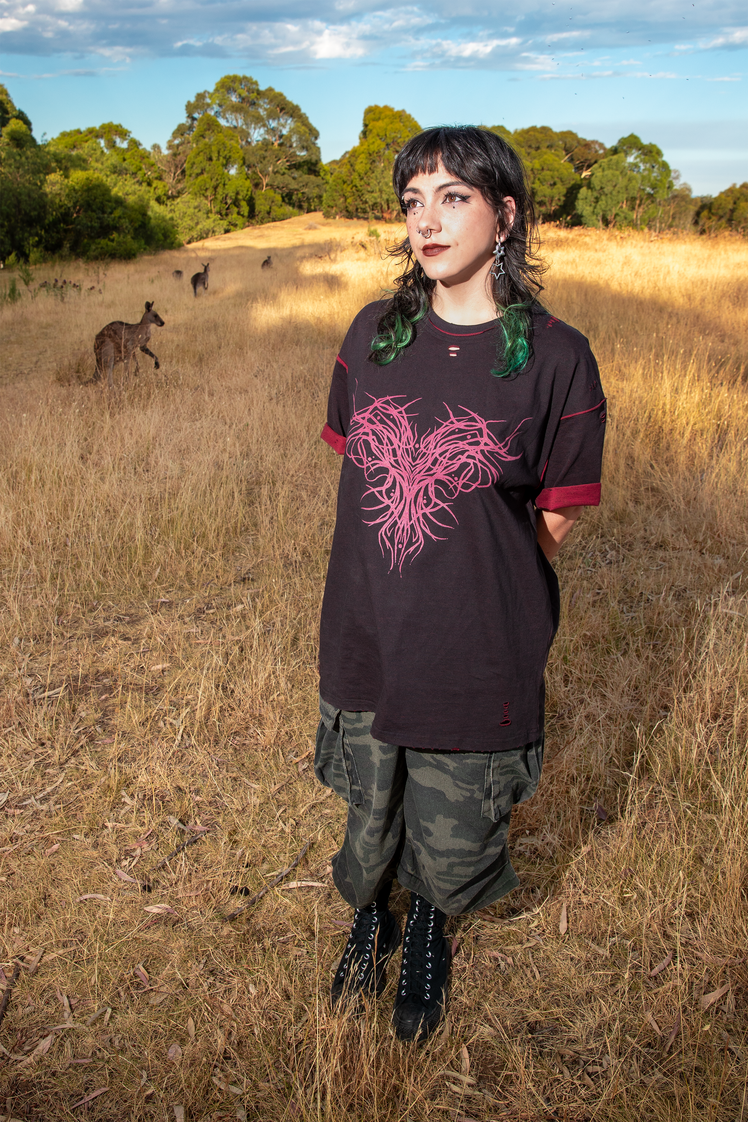 cross top (kangaroo).png