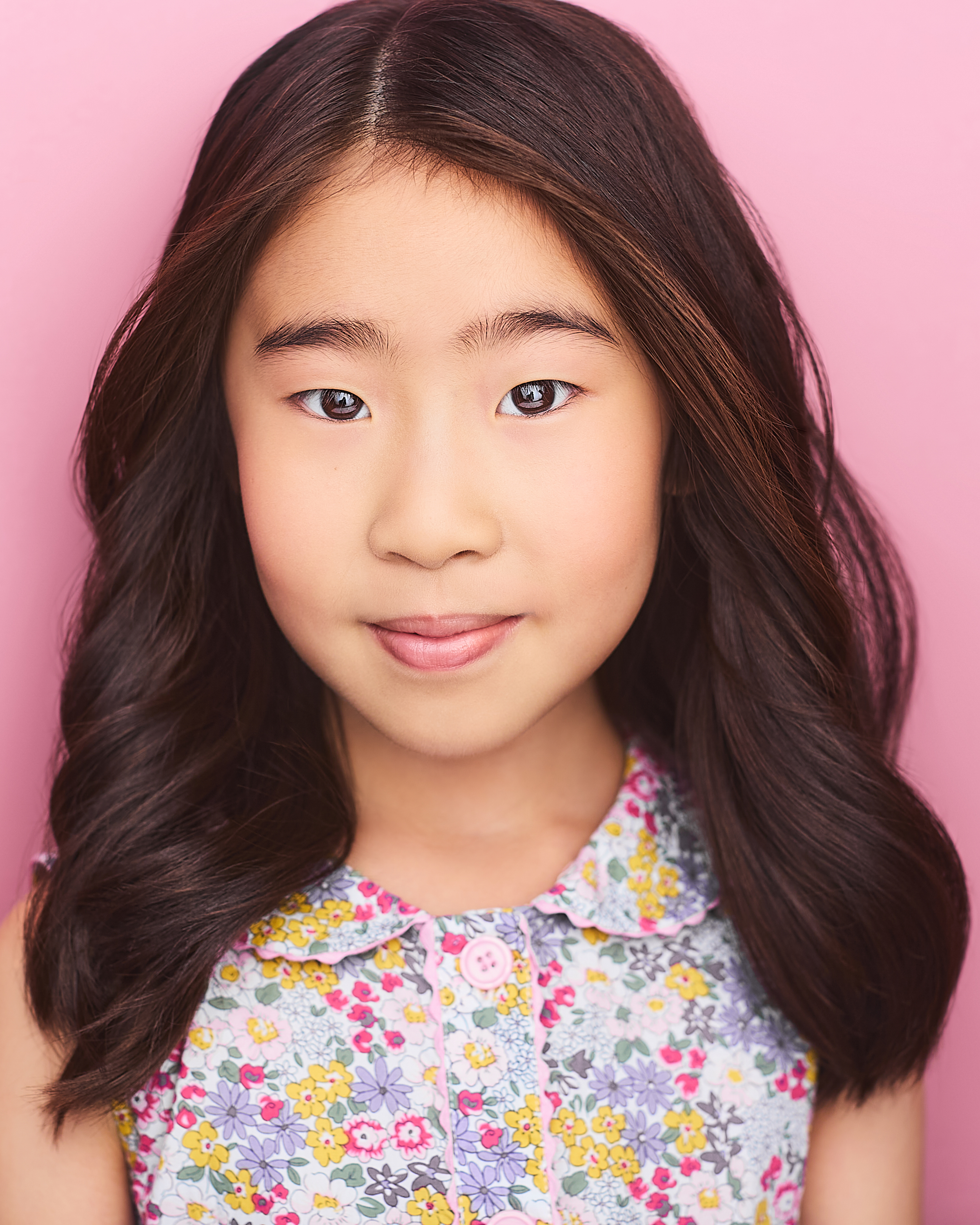 Vanessa Sun Headshot 5.png