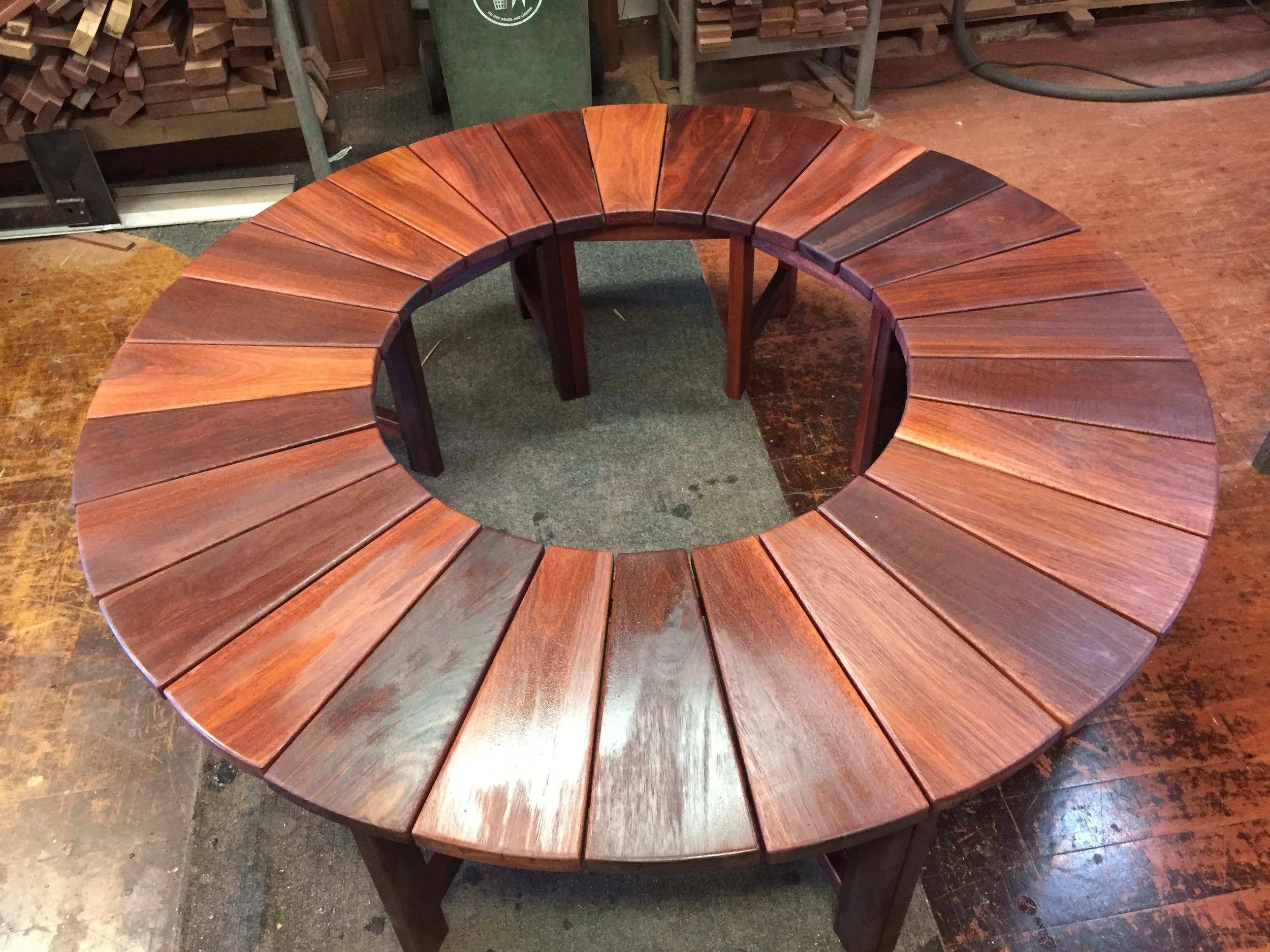Tree bench showing the range of Jarrah colours