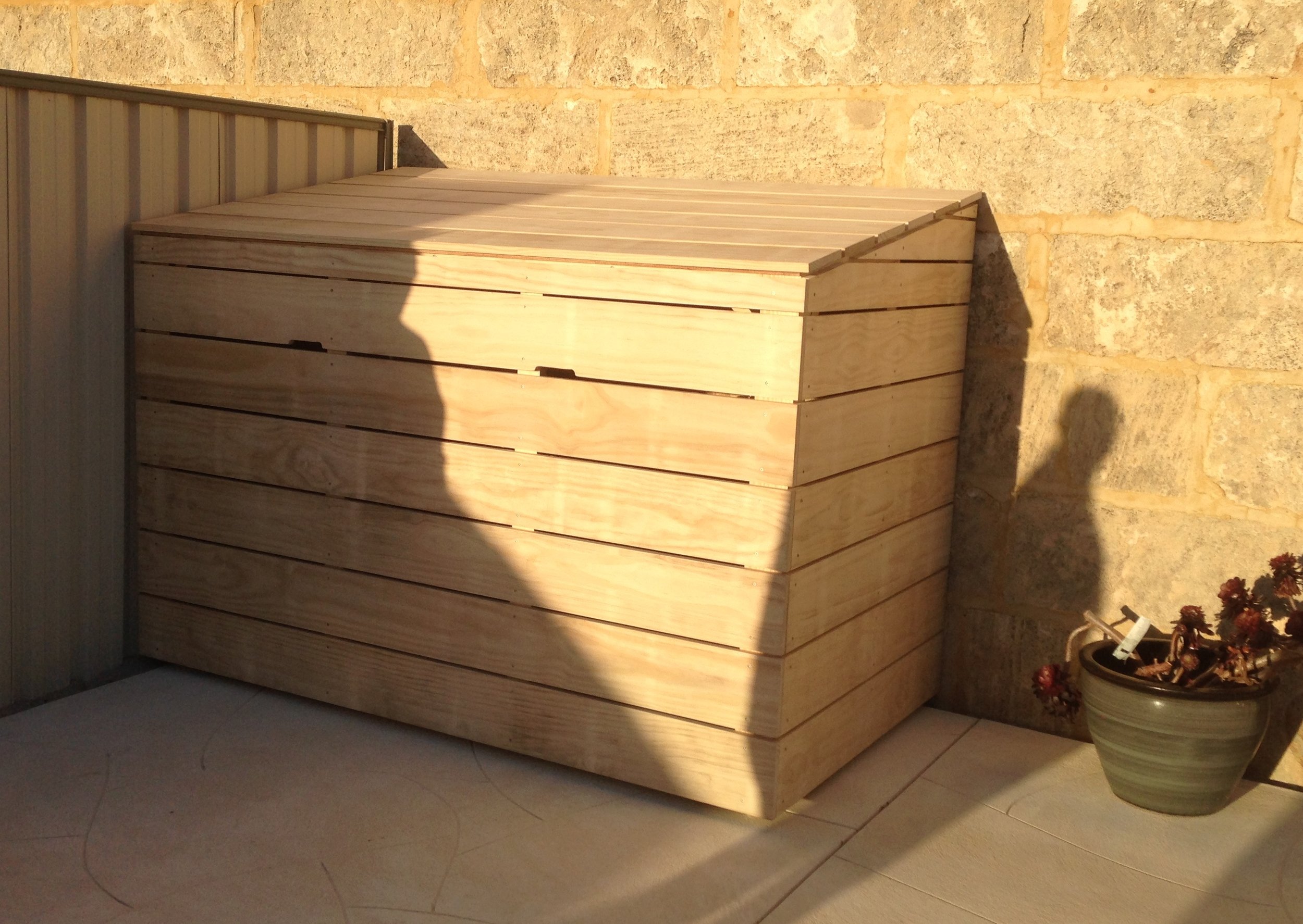 Pool pump housing in Accoya, on castors for easy access. This should weather naturally to blend in with the limestone wall
JPG
20 