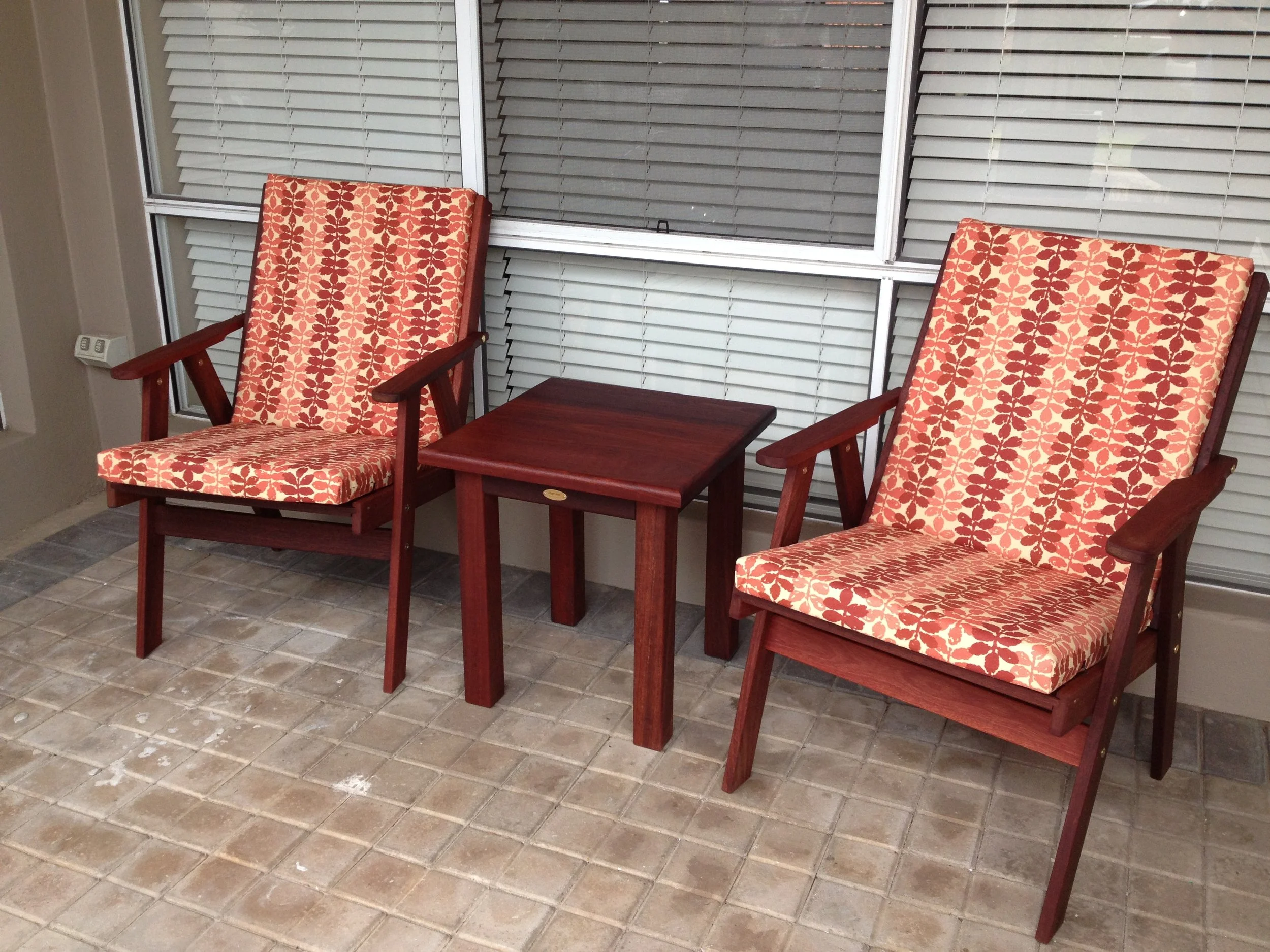 Fab Outdoor fabrics Print on easy chair cushions