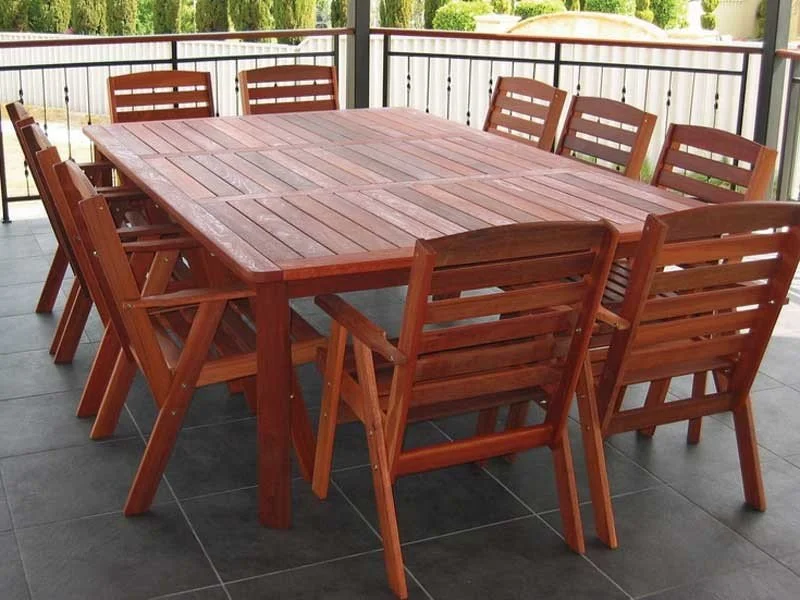 10 seater traditional 3-x-2 setting. Also available at a 12 seat with 4 down each side and two on each end