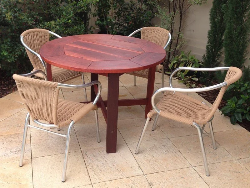 4 Seat round widrboard jarrah outdoor table