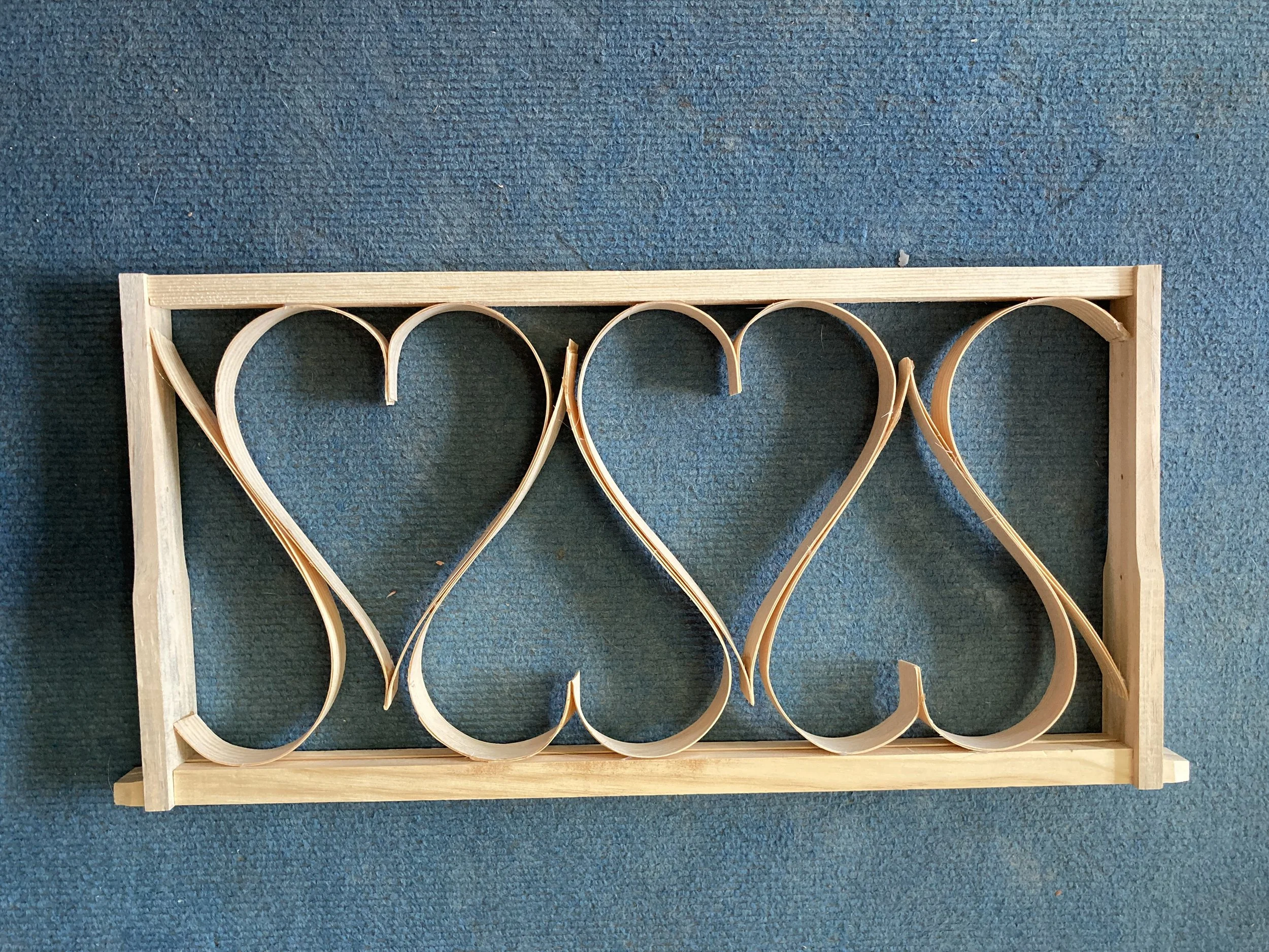 4 extra large honey hearts