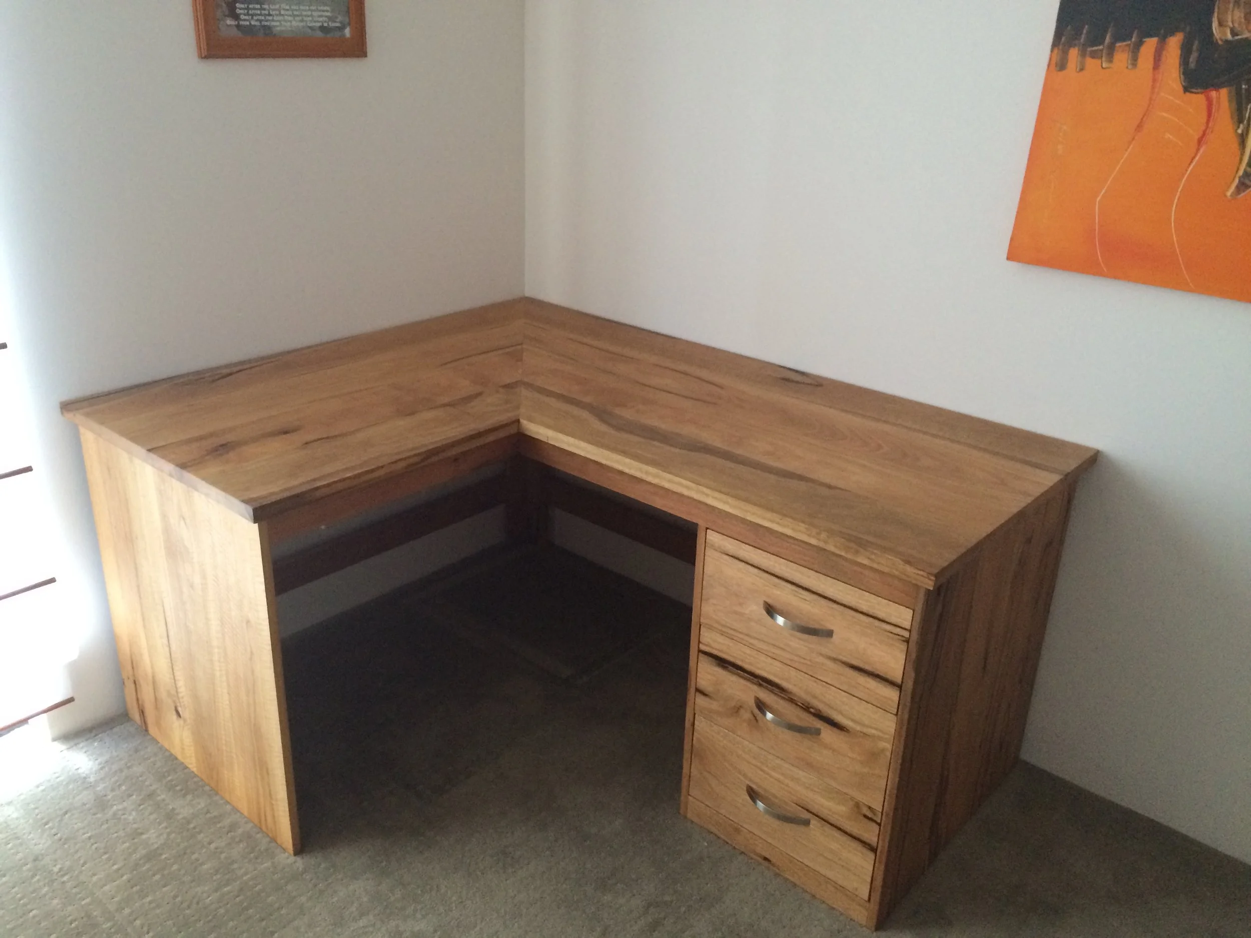 Marri corner desk with three drawers