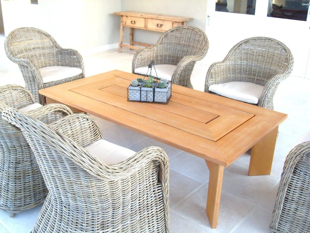 Custom outdoor coffee table 1800 x900x450mm. Can be made in American Red Oak