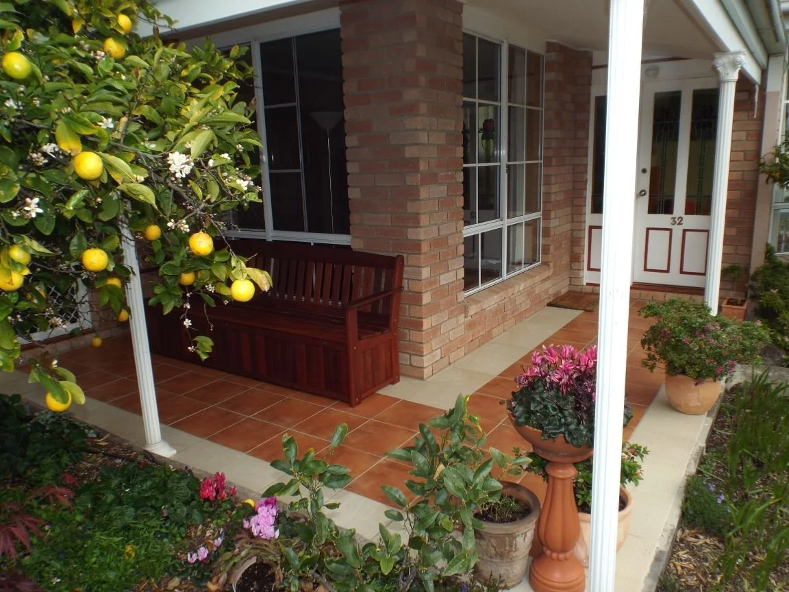 Clive's Storage bench with customer in Tasmania