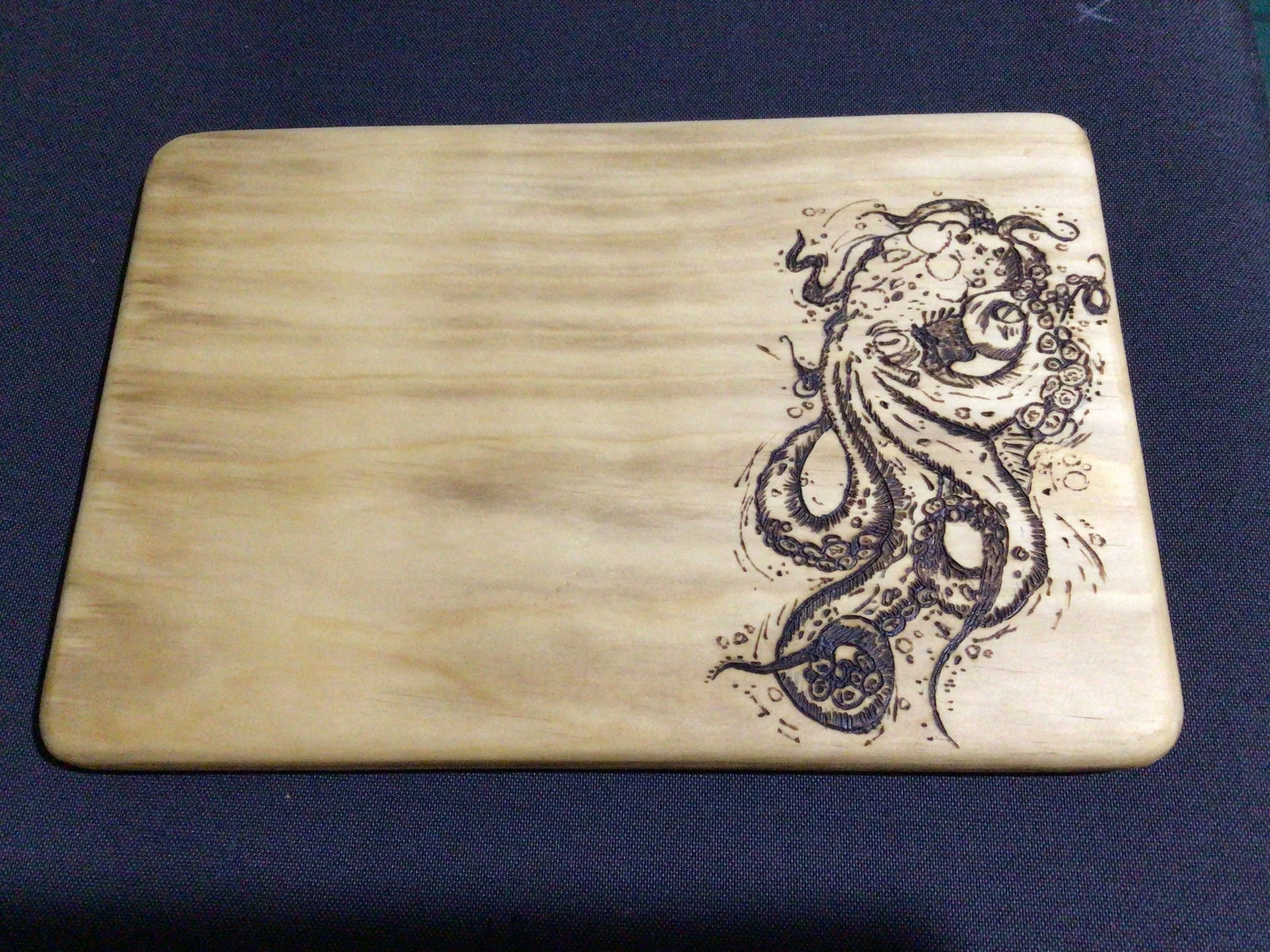Dishwasher safe ACCOYA engraved chopping board
