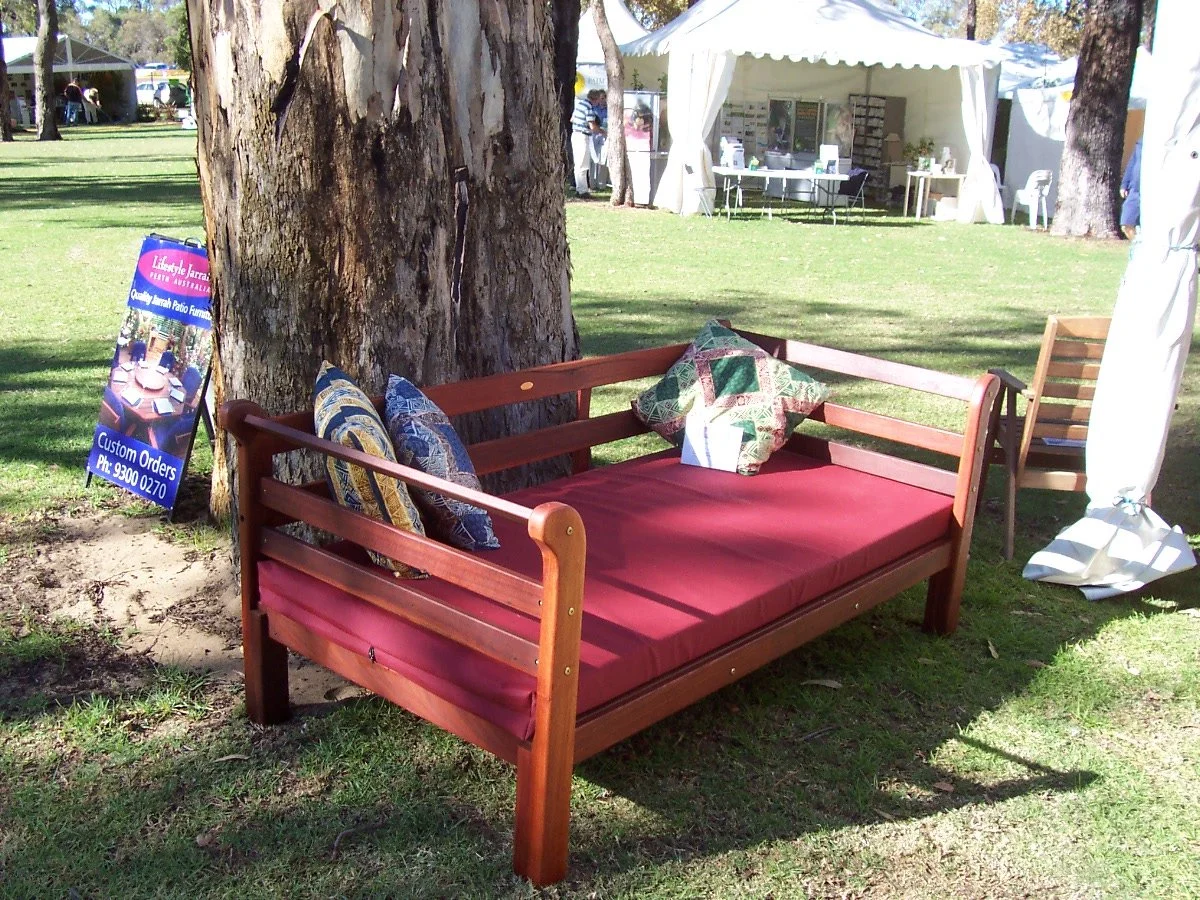 Jarrah daybed 1800x900x430mm high with mattress