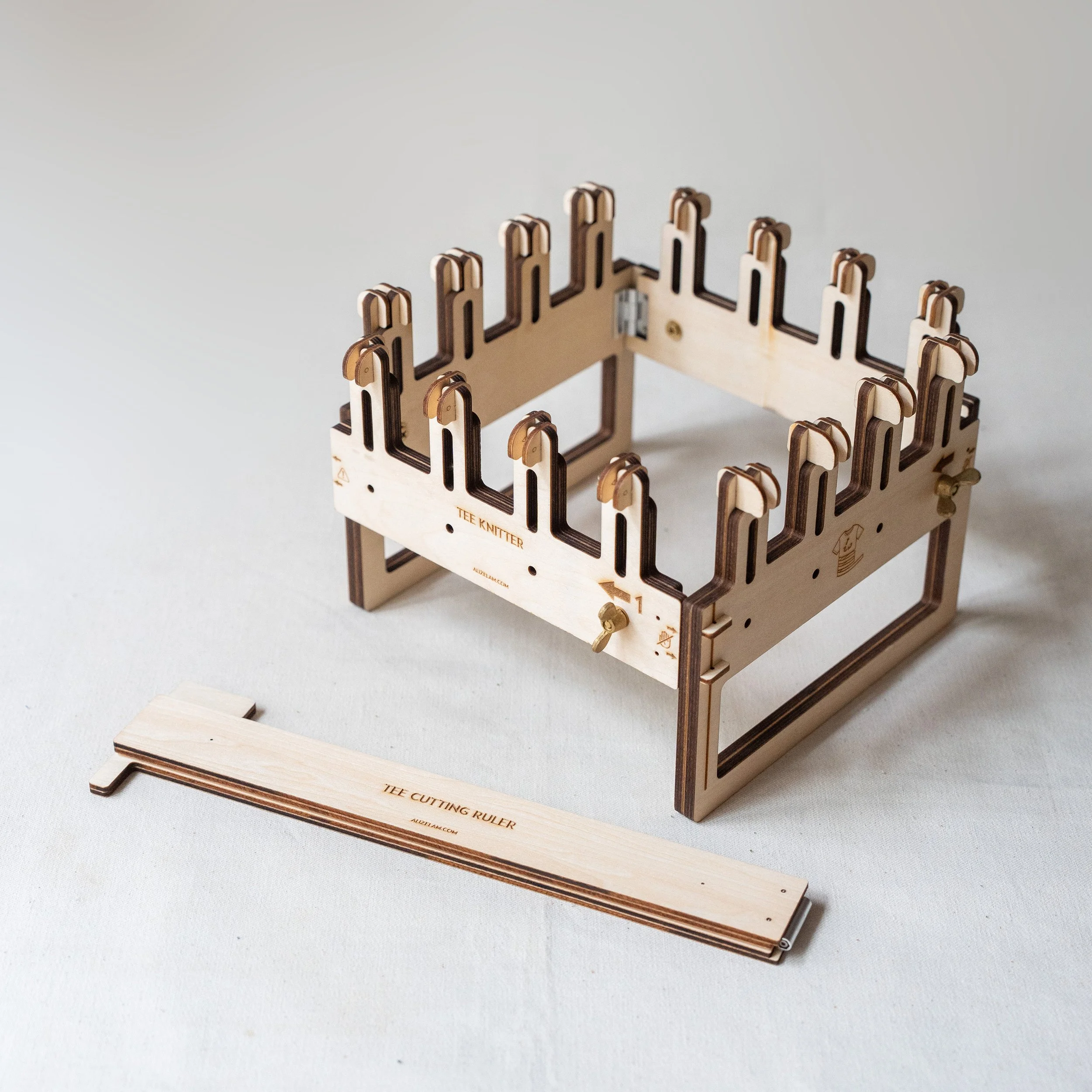 Tee Knitter 2.0 Toolkit Pre-order (Need assemble)