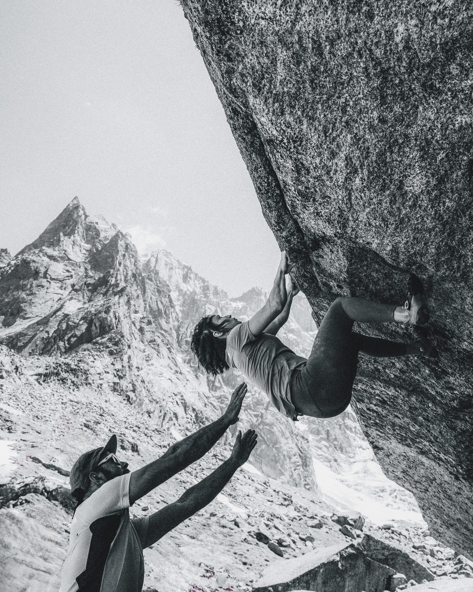 tnfathlete-bouldering-chamonix-ubacmedia.png