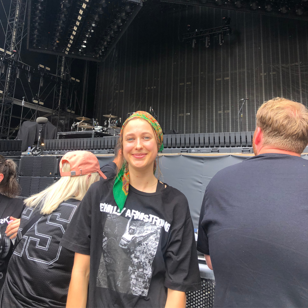 linkin park front row to see my beloved emily