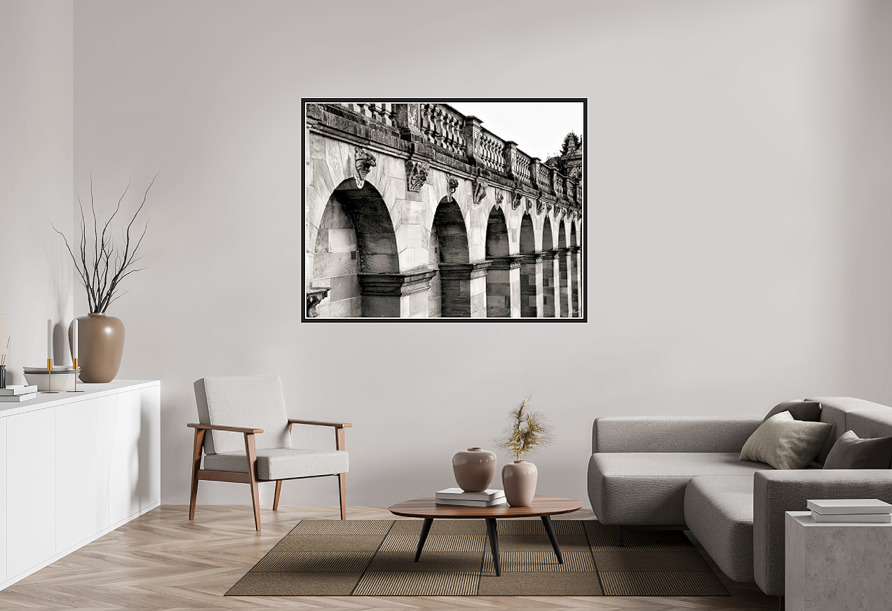 Rhythm+in+Stone+Metallic+framed+room+viewa.png