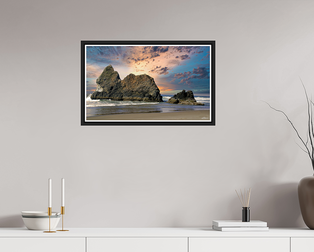 Pacific+Sentinel+framed+room+view.png