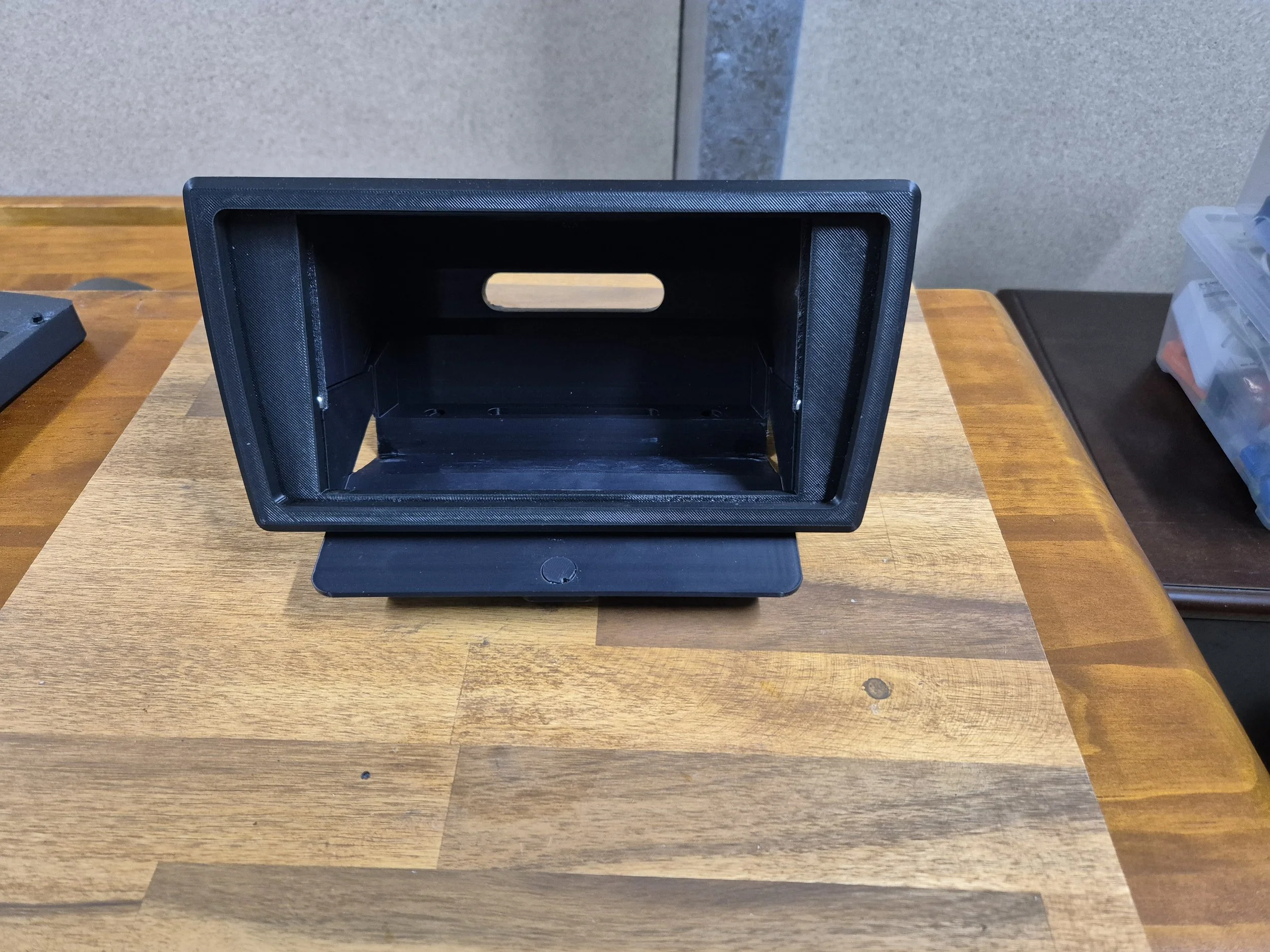 Holden VL Commodore - Sunglasses holder to radio kit