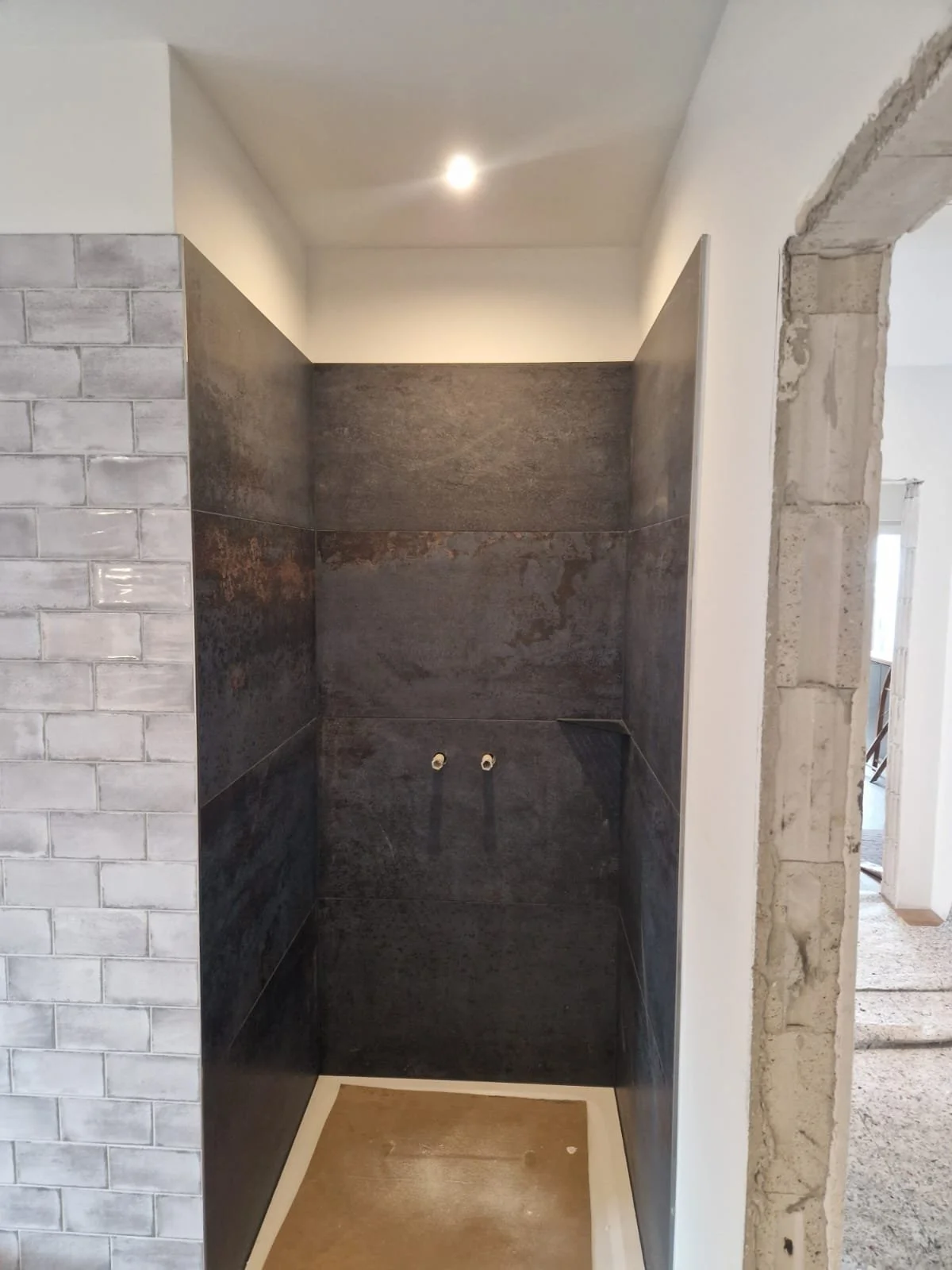 🧱 Dusche mit Feinsteinzeug