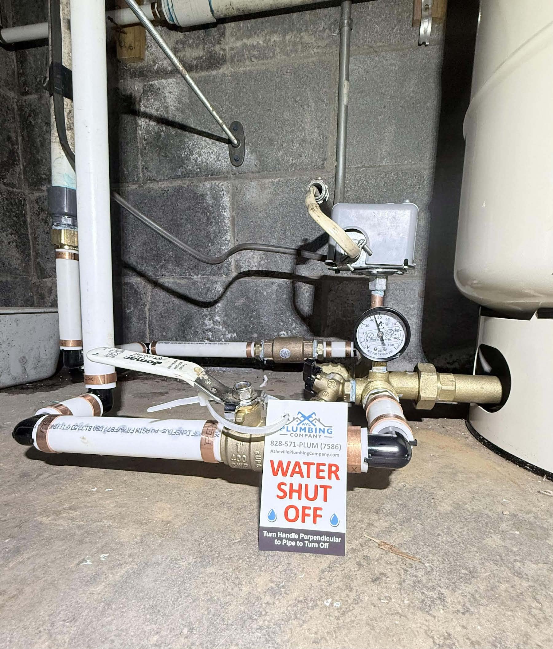 Well pressure tank replacement and tank tee replacement (including pressure switch and shut-off valve)