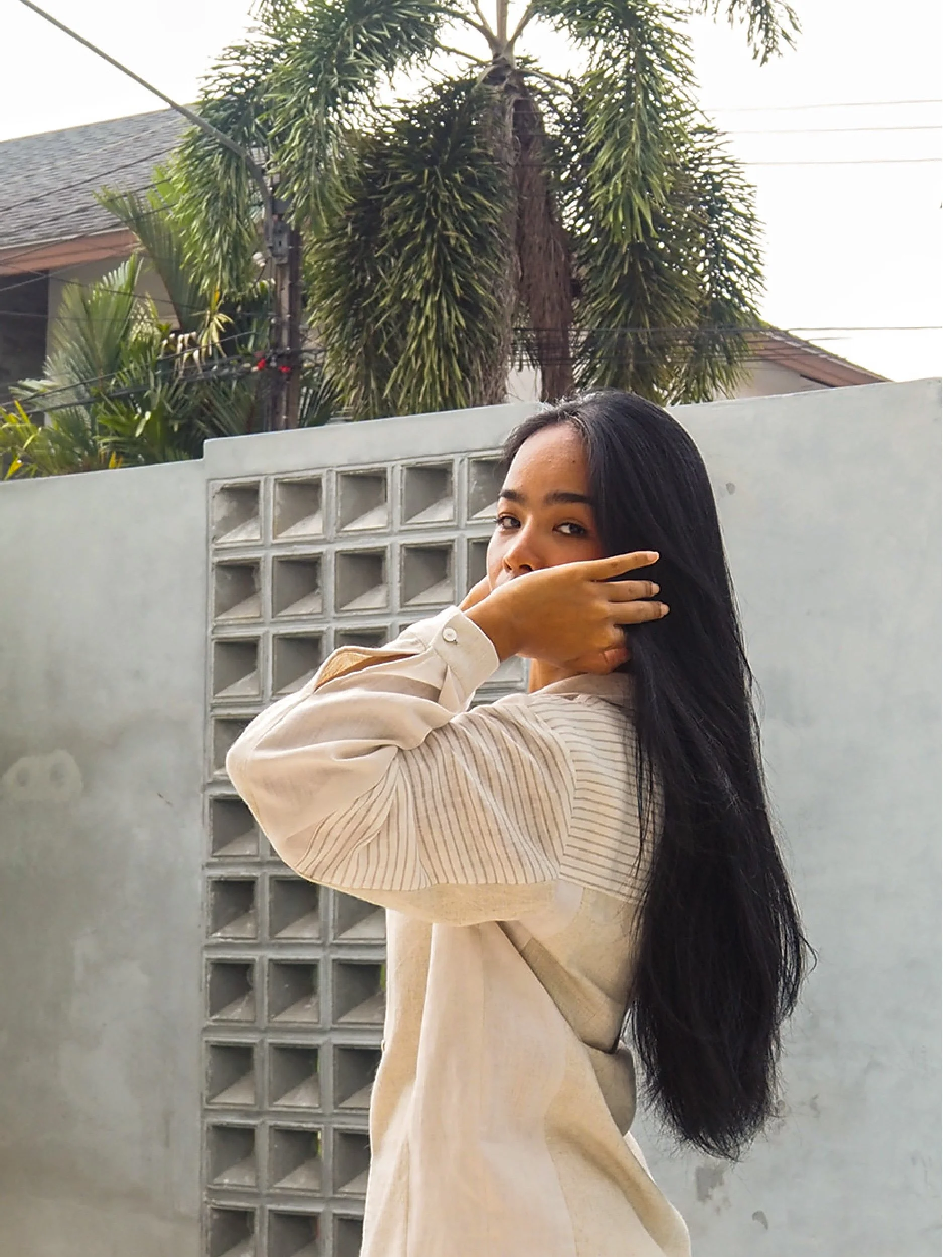 adventure shirt mood image female model