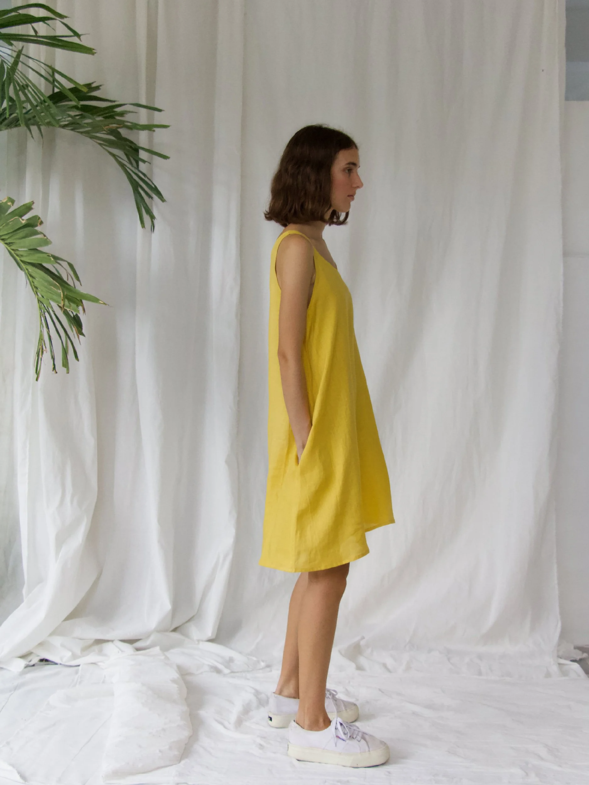 beach dress model image - side view