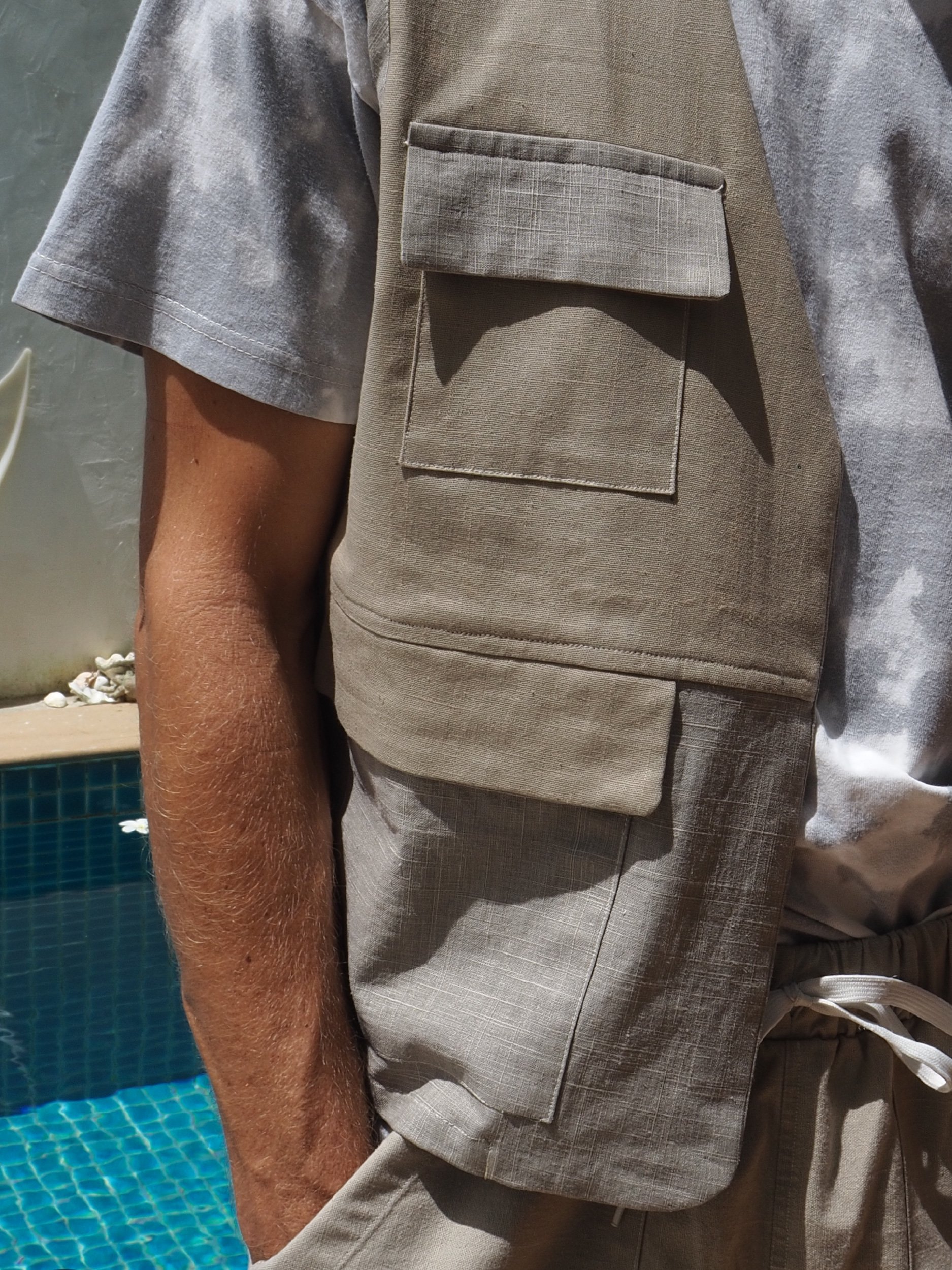 adventure vest regular finish close up front view