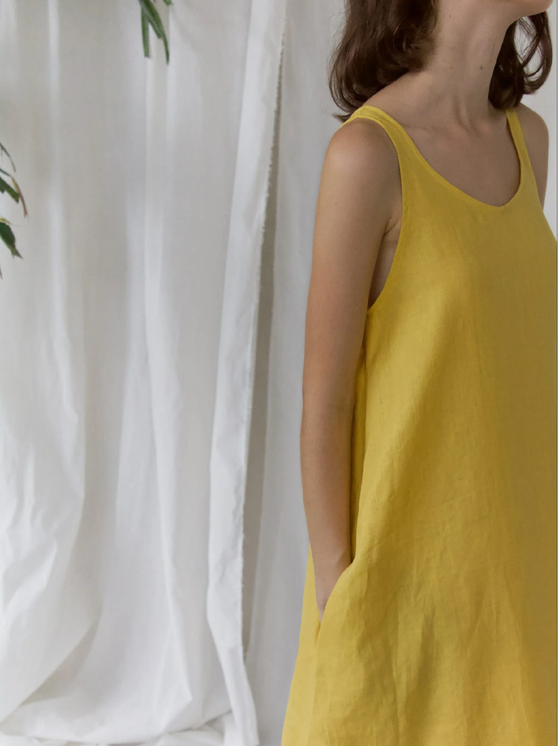 beach dress model image - armhole close up