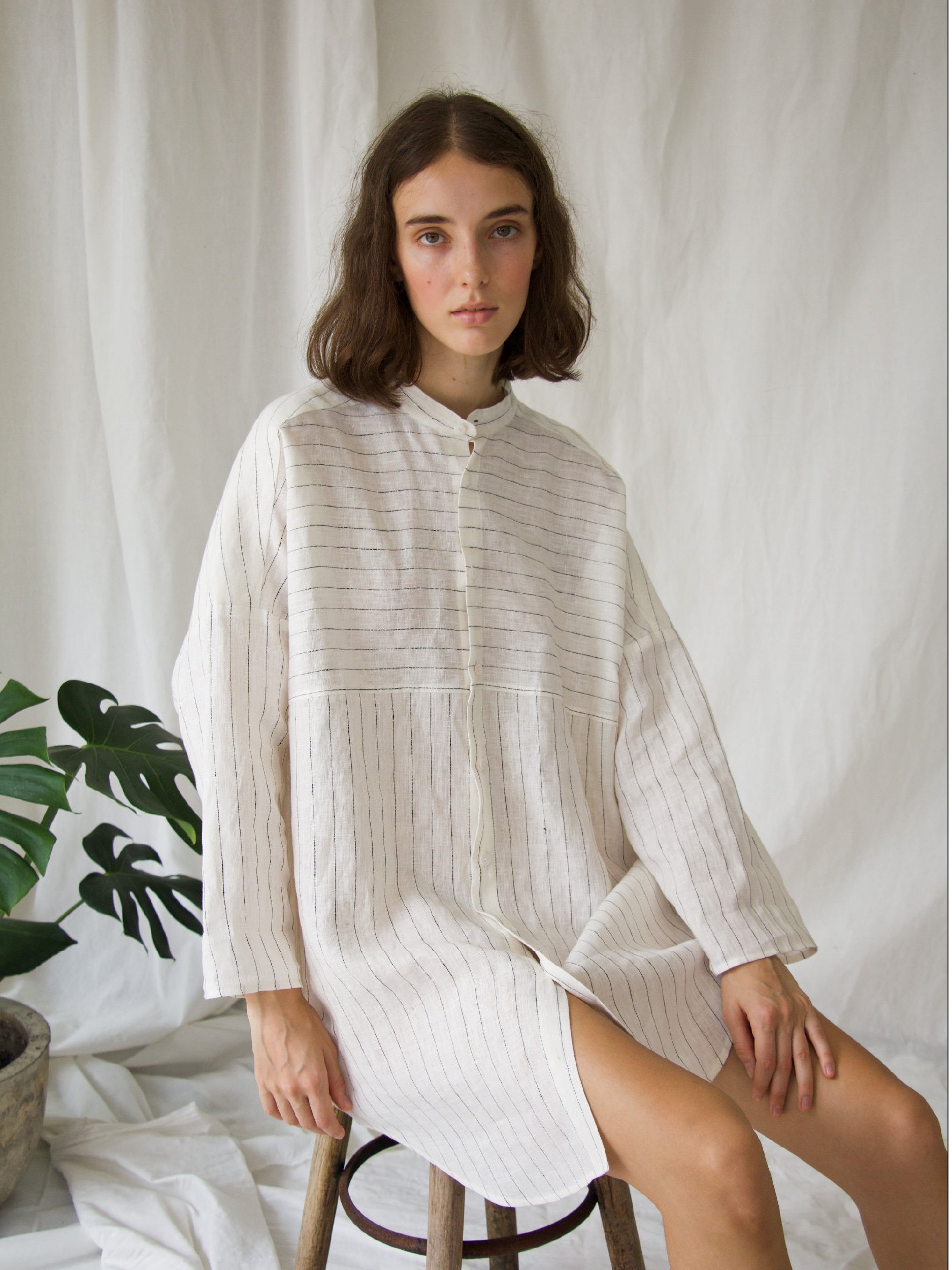 minimalist shirt front view long version with cut and sew and Mao collar