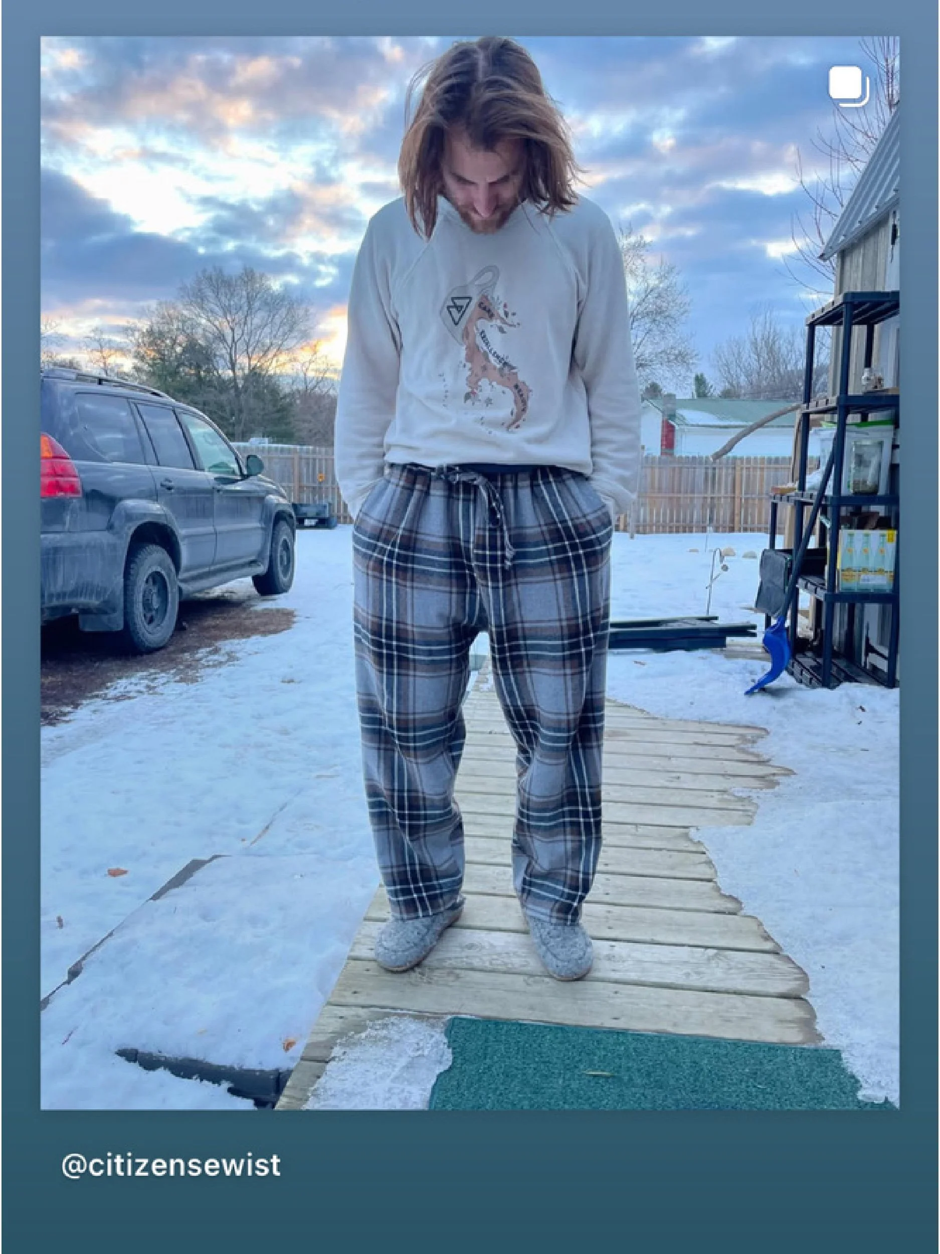 lazy pants social media/ community image