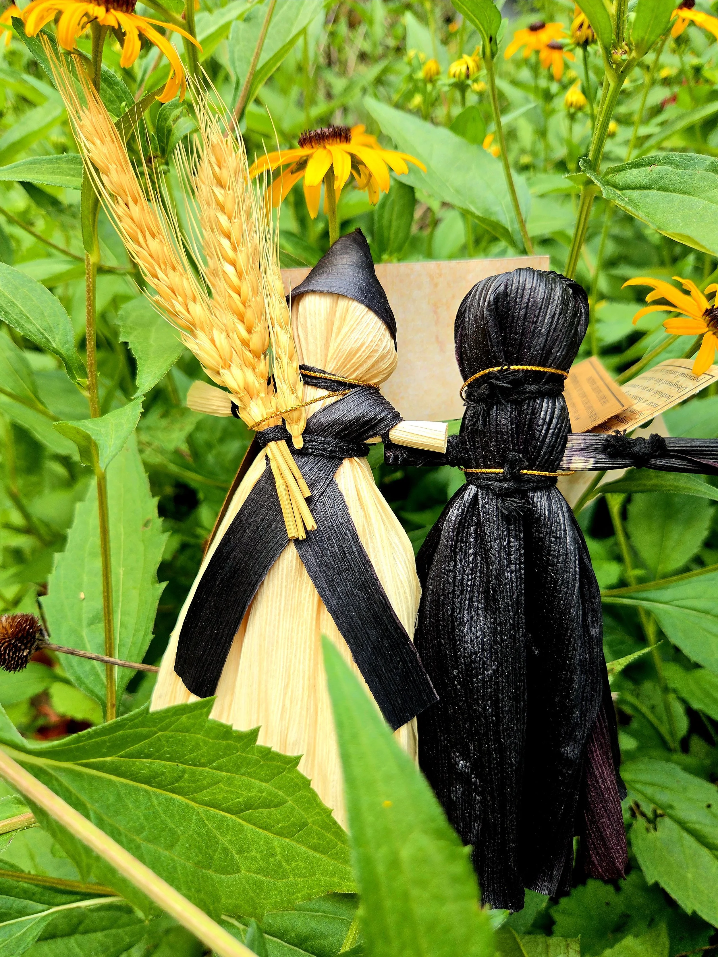 Corn Husk Folk Poppet