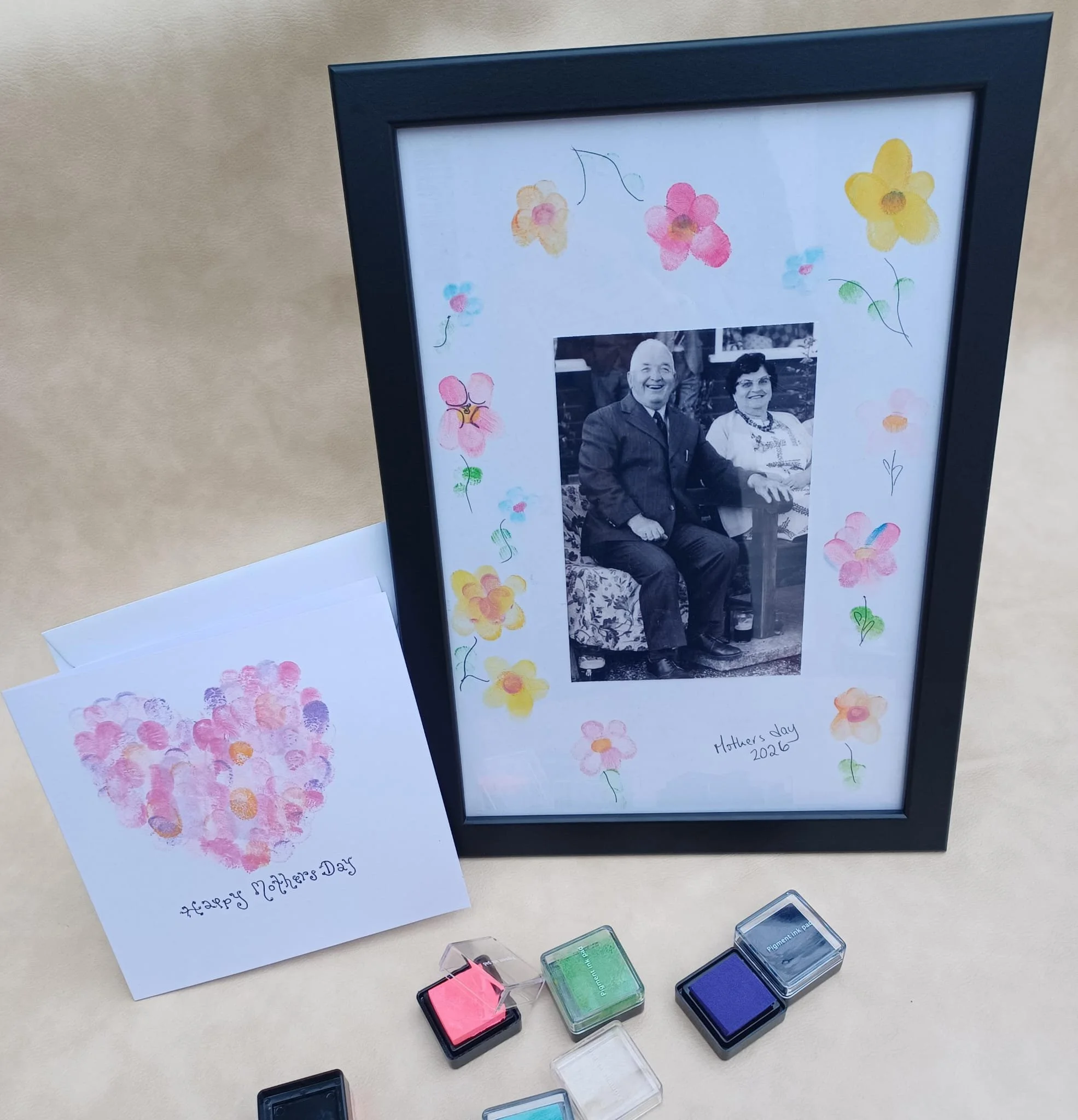MOTHERS DAY WORKSHOP - PHOTO & FINGERPRINTS