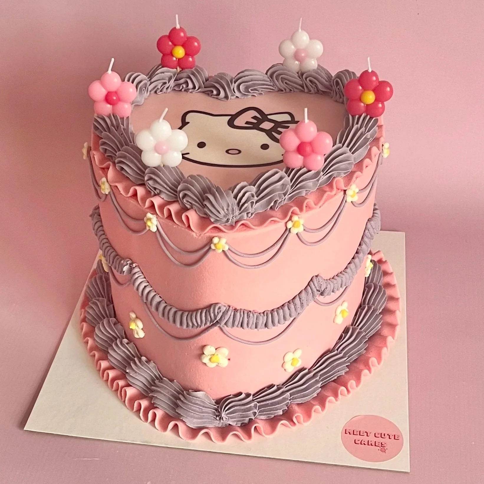 Hello Kitty cake