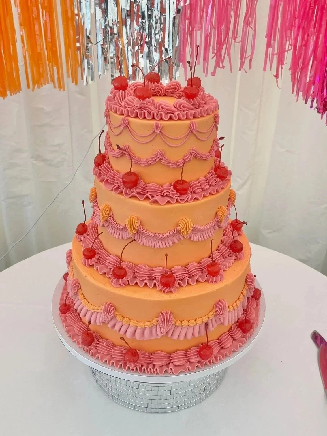 3 tier wedding cake
