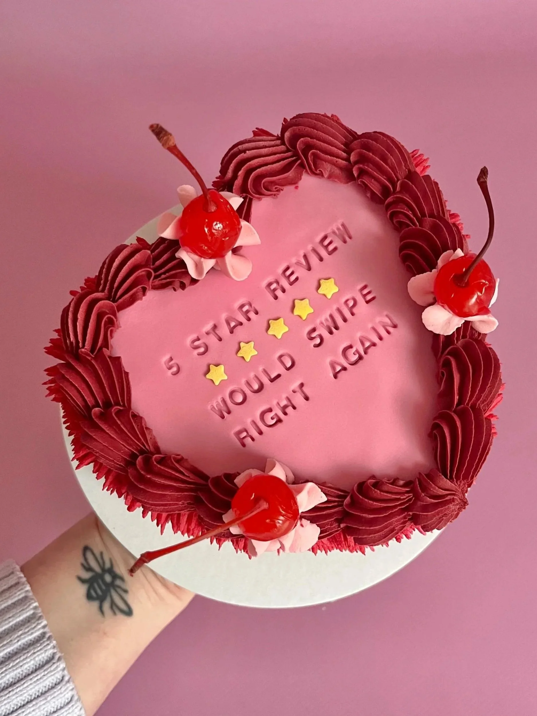 Viral 5 star review cake