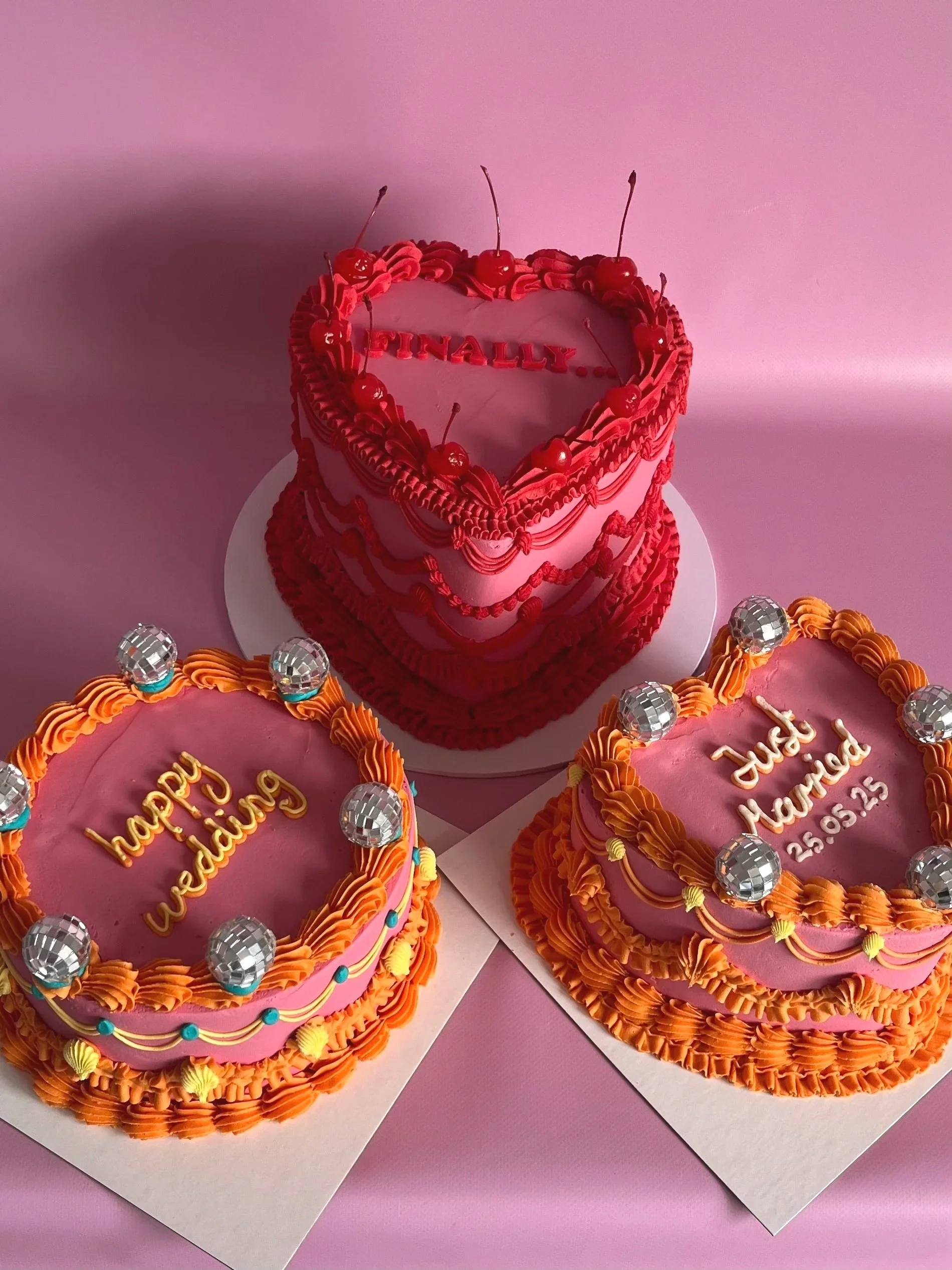 Disco ball wedding cakes