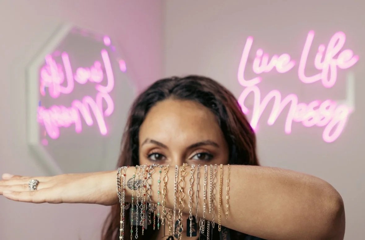 Permanent Jewelry at Messy's, Shawnee, KS