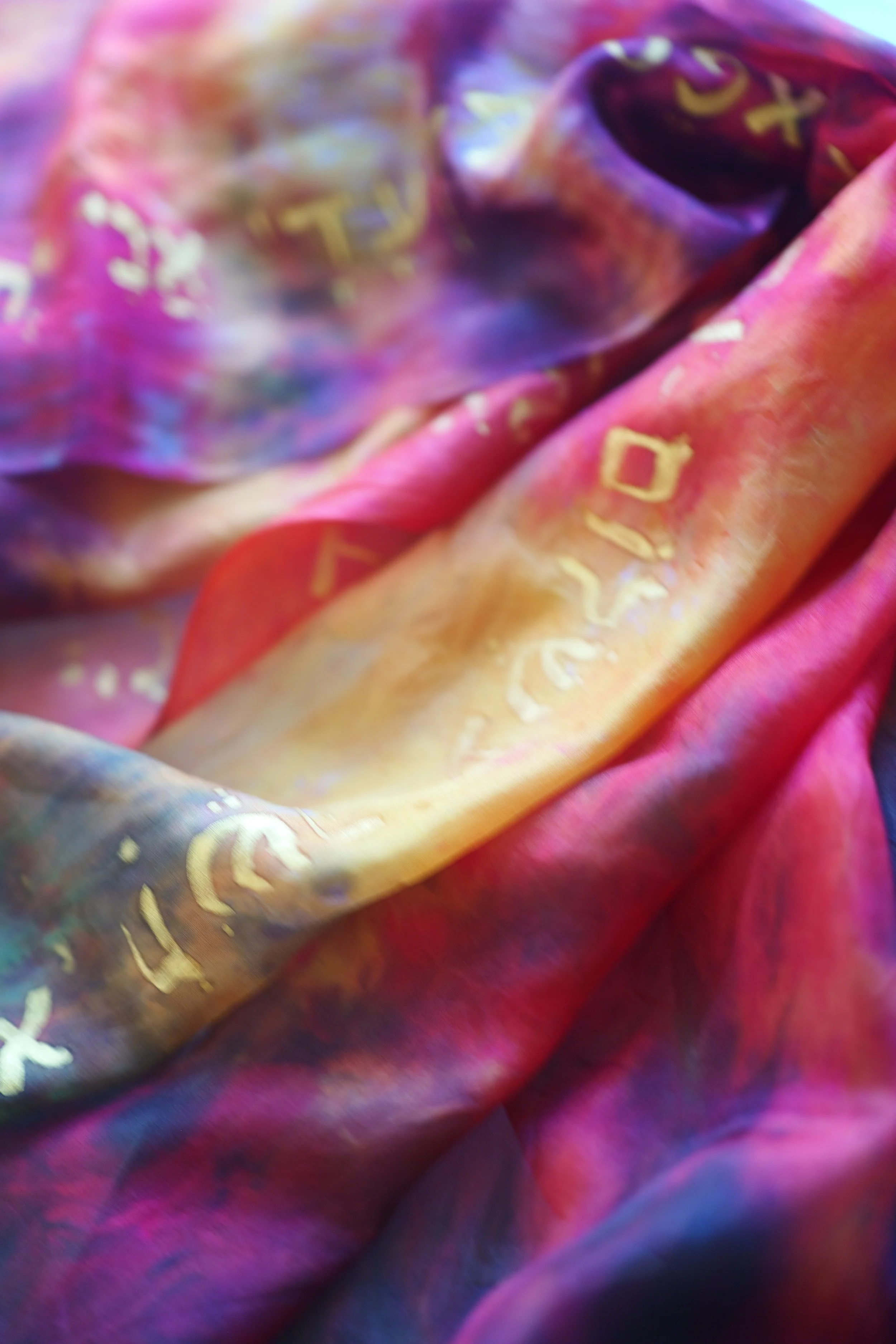 El Shaddai (The Lord God Almighty) Prophetic Silk Worship Veil/Prayer Mantle, (Isaiah 45: 4-7)