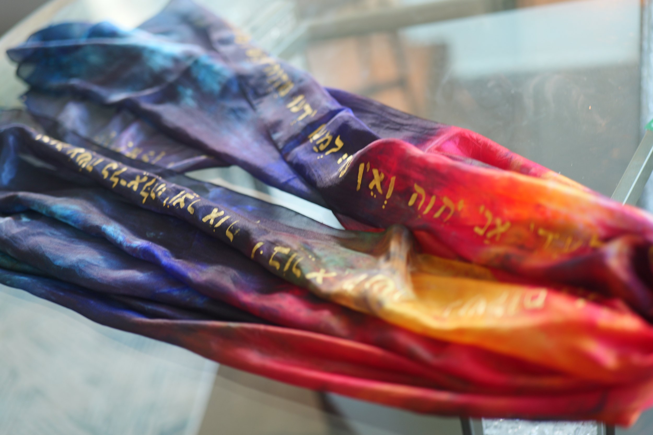 El Shaddai (The Lord God Almighty) Prophetic Silk Worship Veil/Prayer Mantle, (Isaiah 45: 4-7)