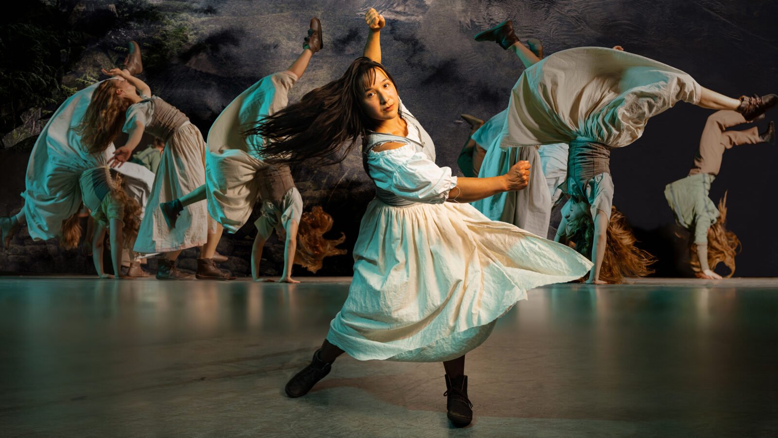 TESS-Ockhams-Razor-and-Turtle-Key-Arts-Bristol-Circus-City-2023-photo-Kie-Cummings-1600x900.jpg