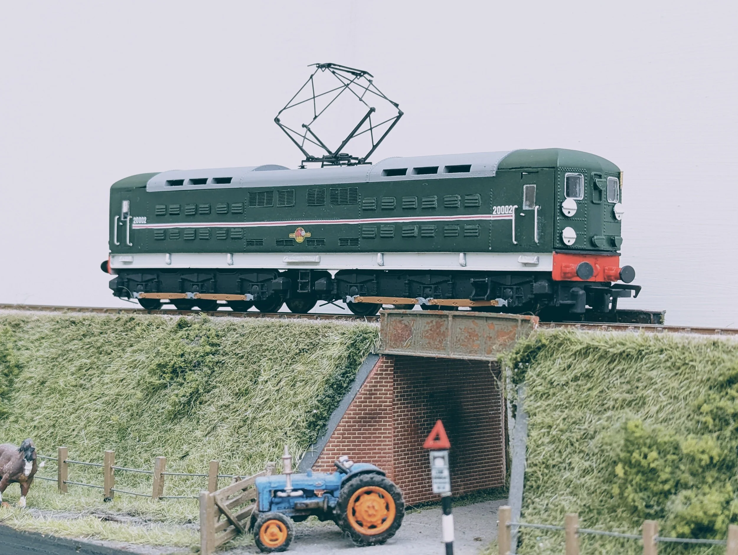 00: Class 70 '20002'