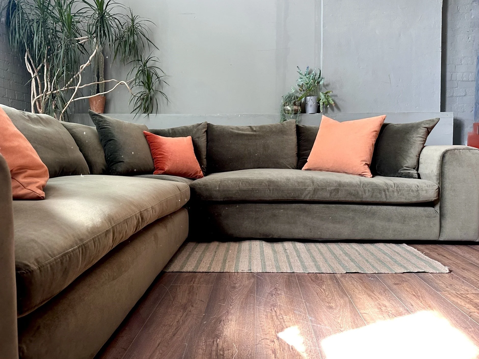 Loaf Big Easy Corner Sofa RRP £5,795.00