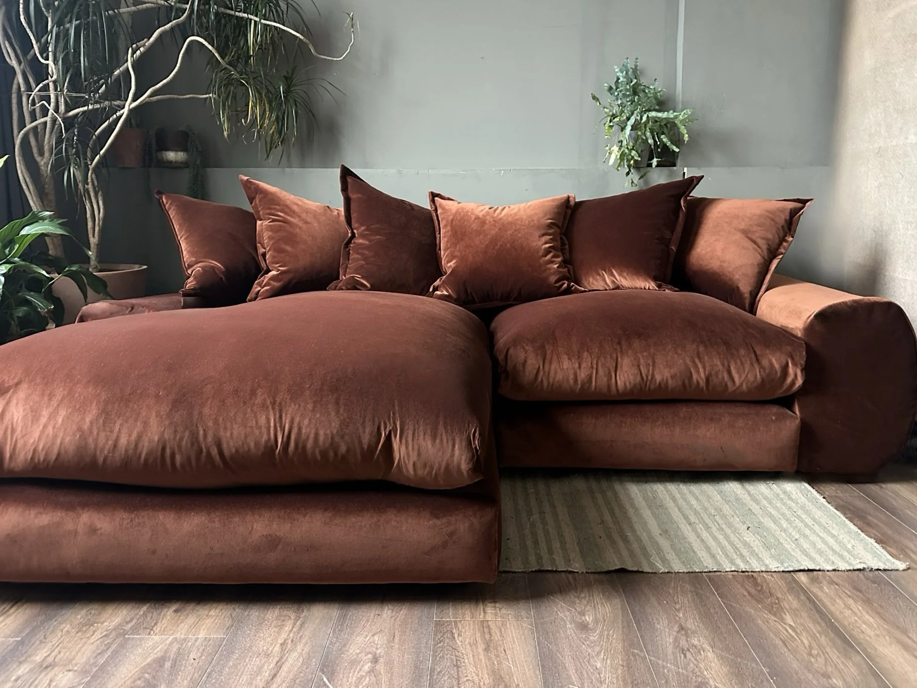 Loaf Wodge Chaise Sofa (RRP £4,495.00)