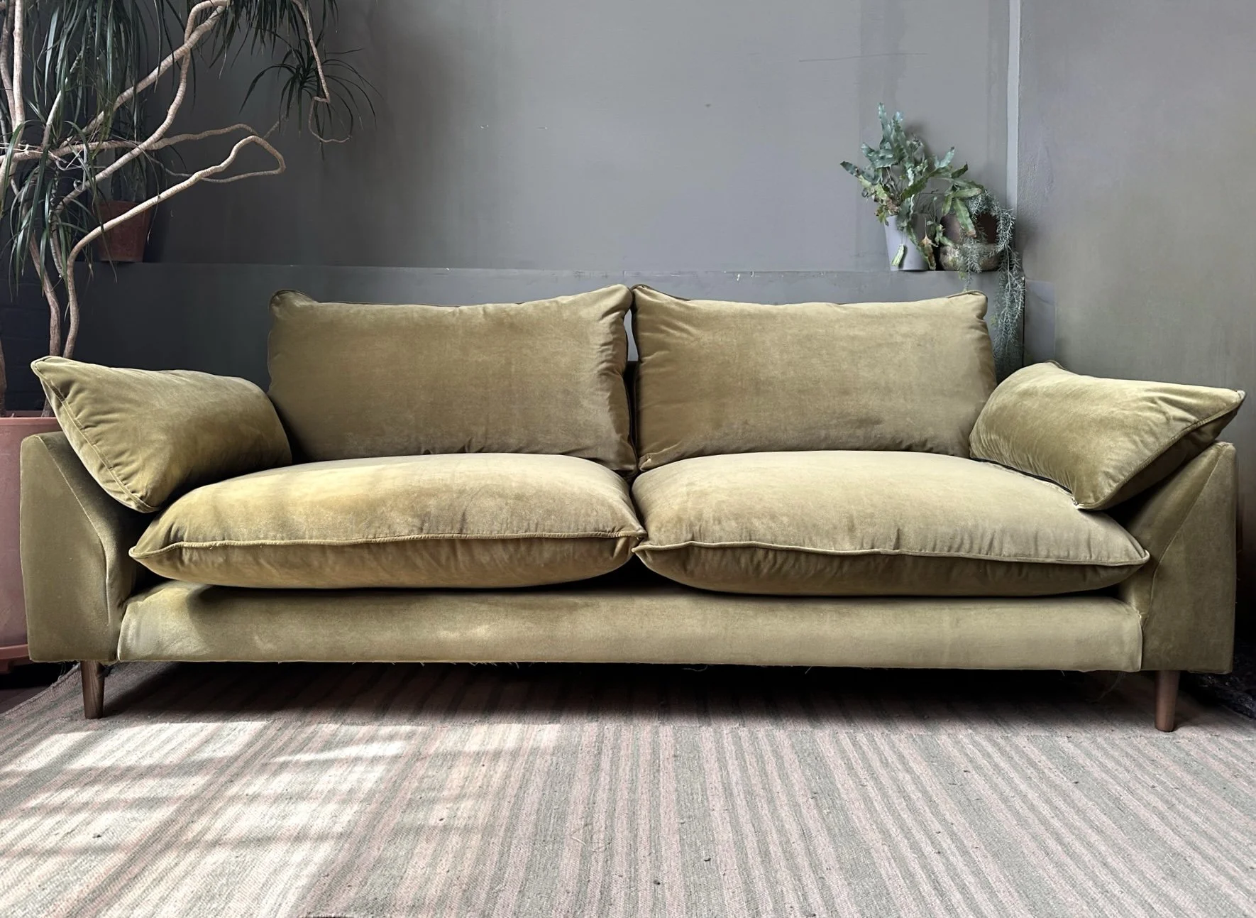 Loaf Slow Riser Sofa RRP £2,995.00