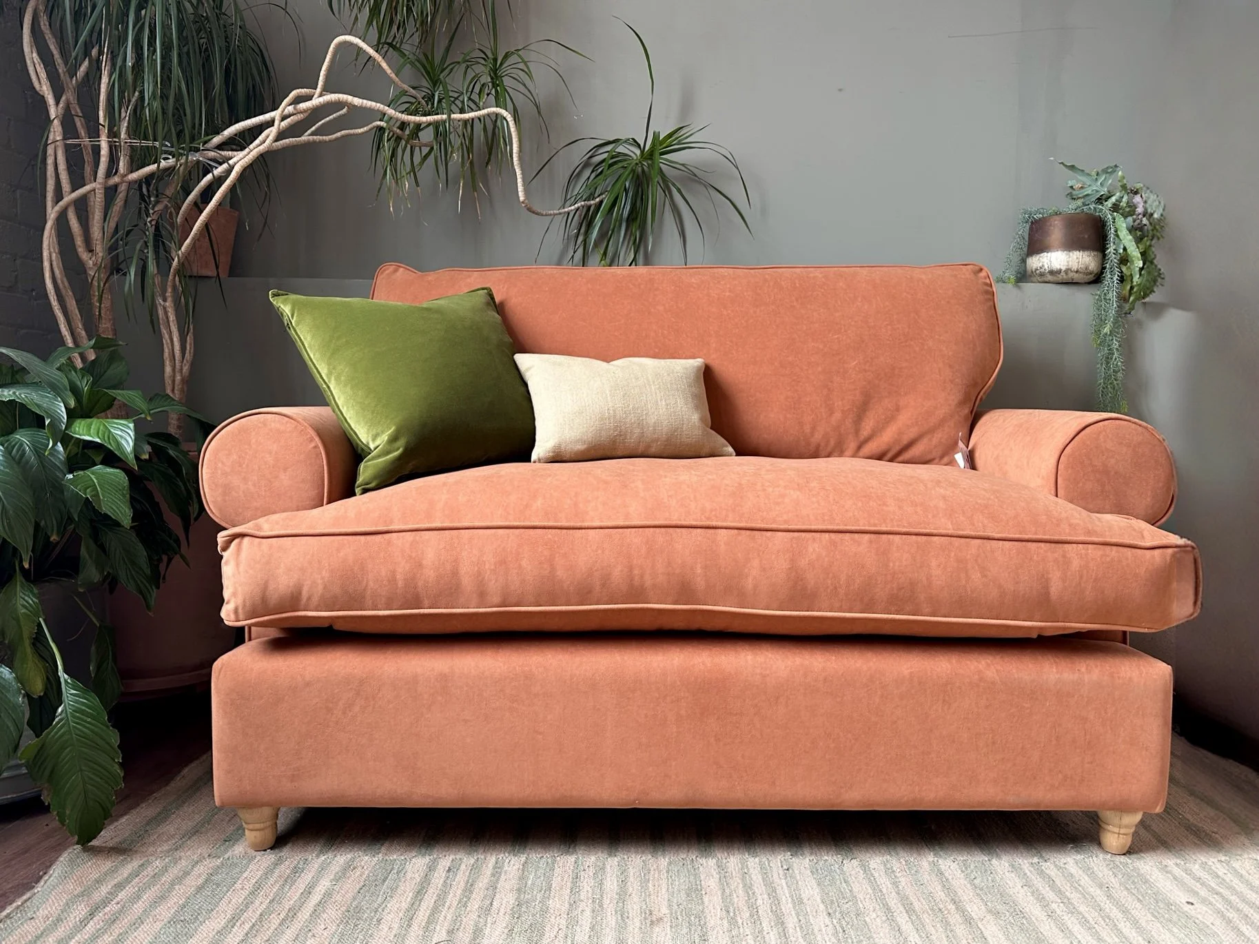 Willow & Hall, Buttermere Love Seat (RRP £1,427.00)