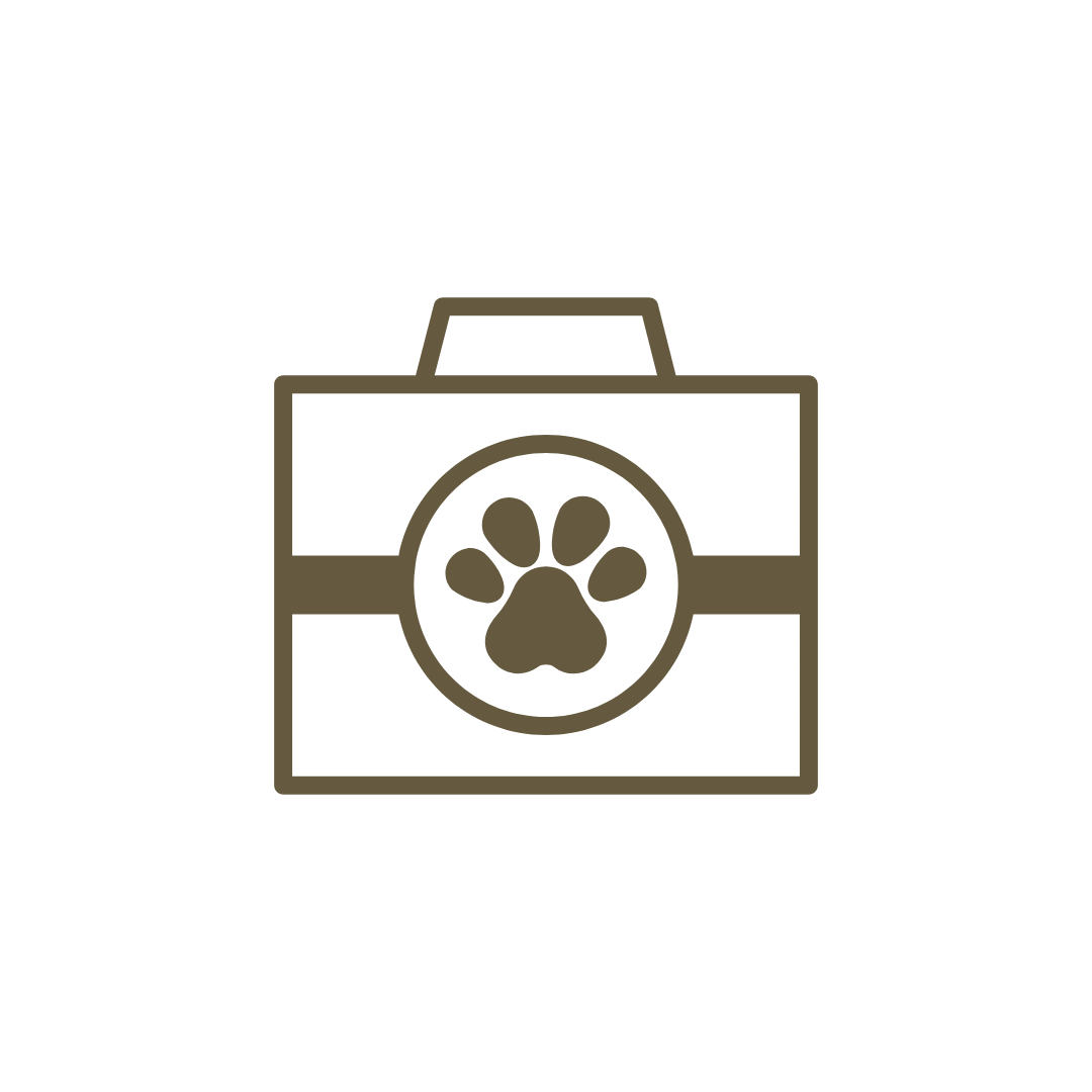 Icon of a pet carrier with a paw print on it.