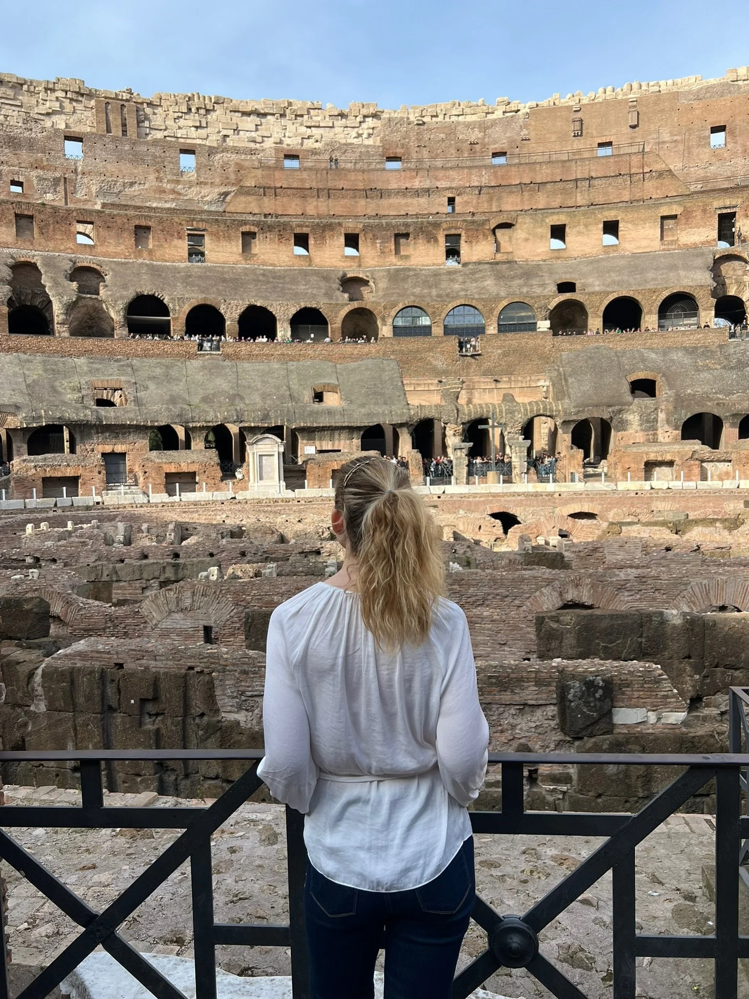 Unsure whether to choose a custom trip or a guided tour? Journey Luxe Travel explains the benefits of each and how to decide which option fits your travel style.