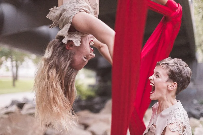 Umění míří přímo do srdce