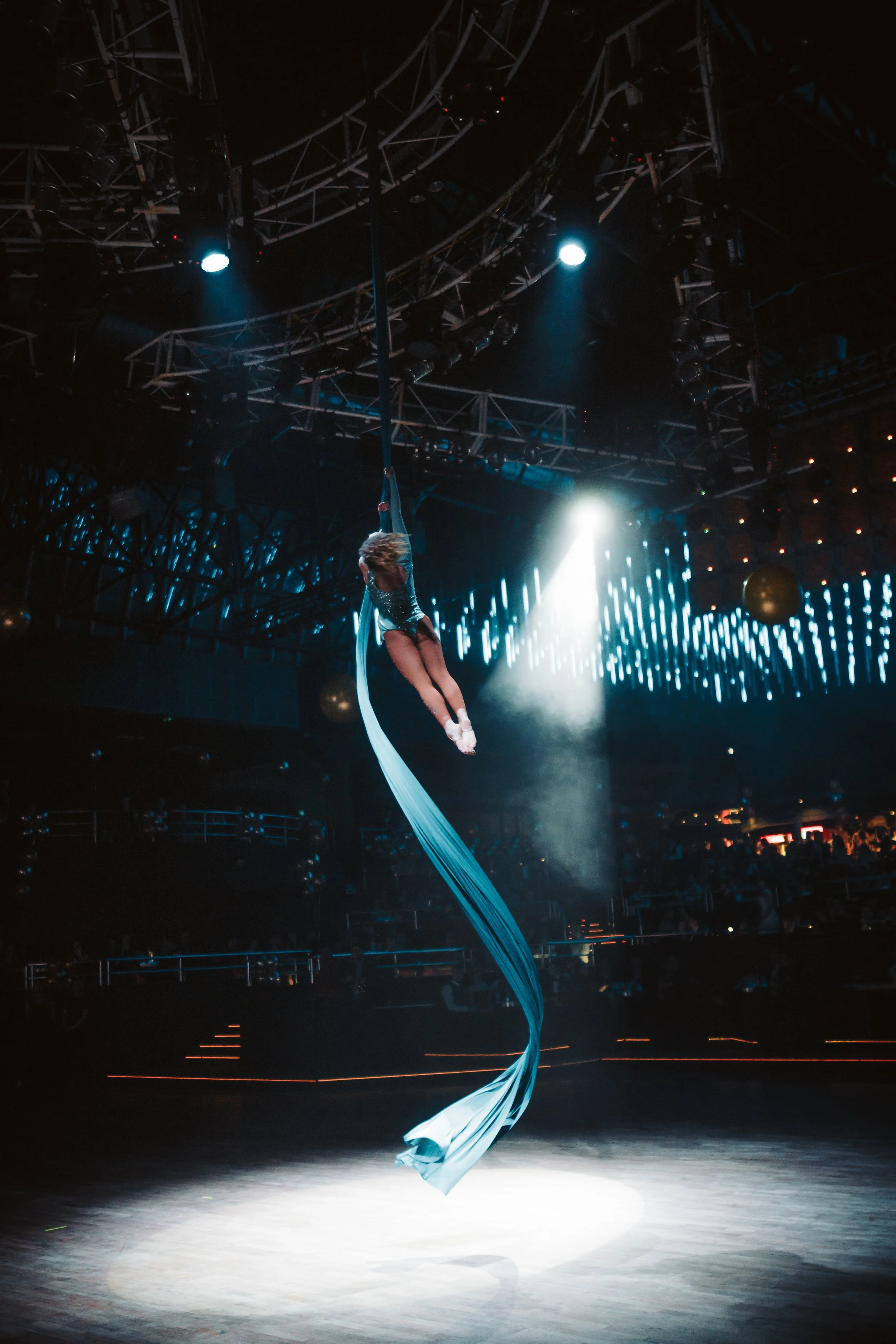 ivy-kolcun-aerial-silk-performance-fastples-6