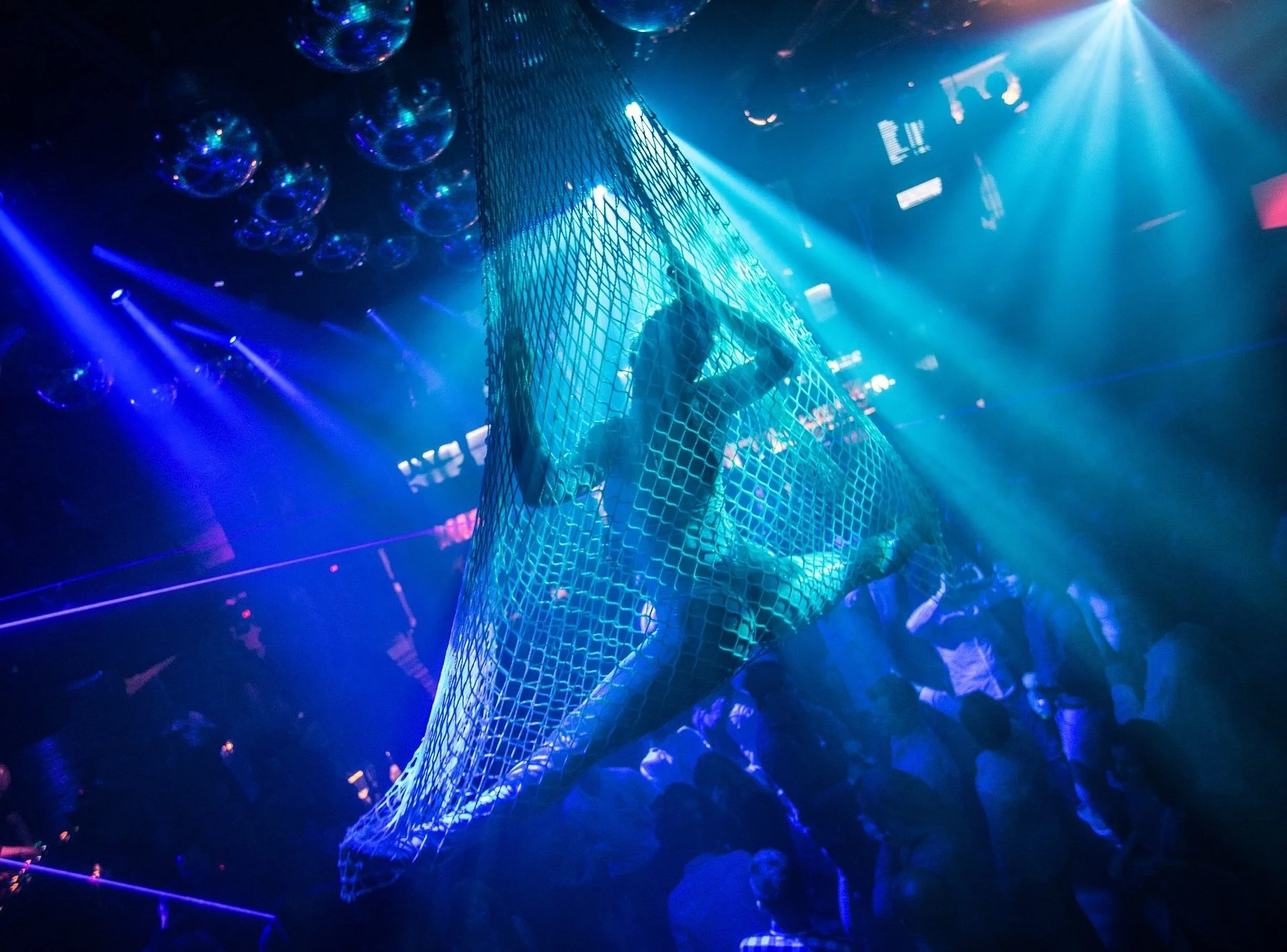 ivy-kolcun-aerial-net-performance-milan-vrzal-3