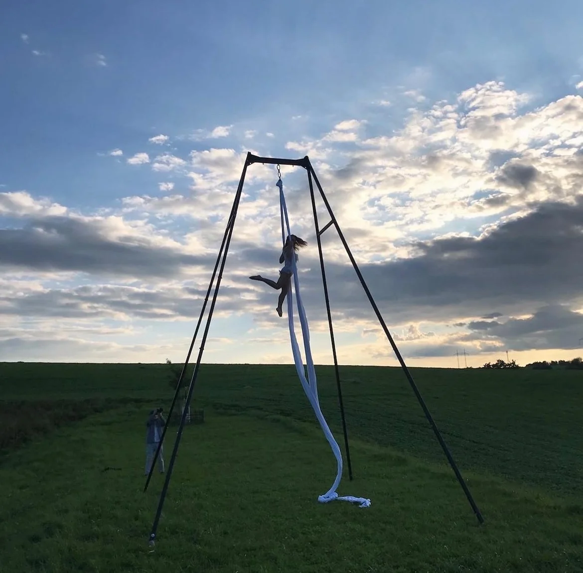 ivy-kolcun-outdoor-rig-aerial-landscape